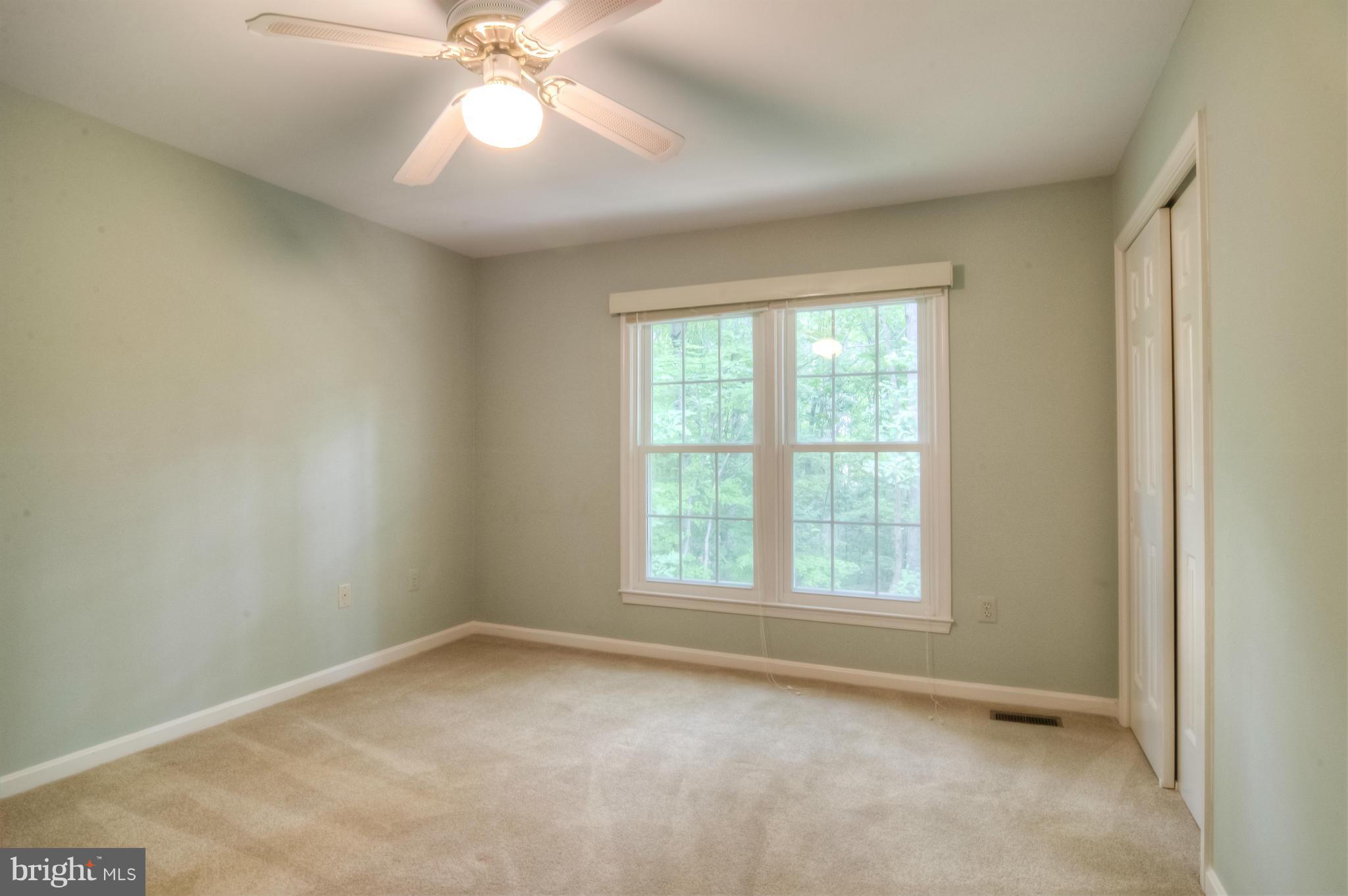 LAKE RIDGE - Residential Lease