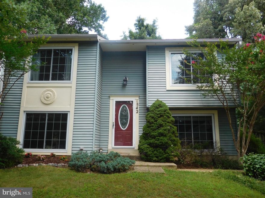 Well maintained home that was renovated in 2011.  New windows in 2014.   Lovely rear yard with patio, pergola, hot tub, fenced rear yard that backs to woods and shed offers wonderful outdoor fun.  Quiet cul-de-sac location.  Lower level family room and living room make a perfect set up for family living.  Polybutylene pipes have been replaced on the interior and exterior!