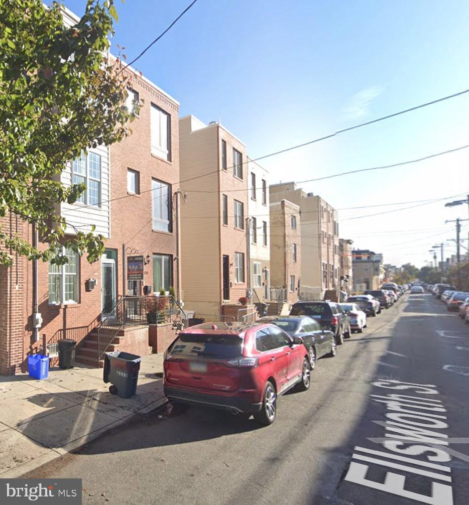 POINT BREEZE - Residential