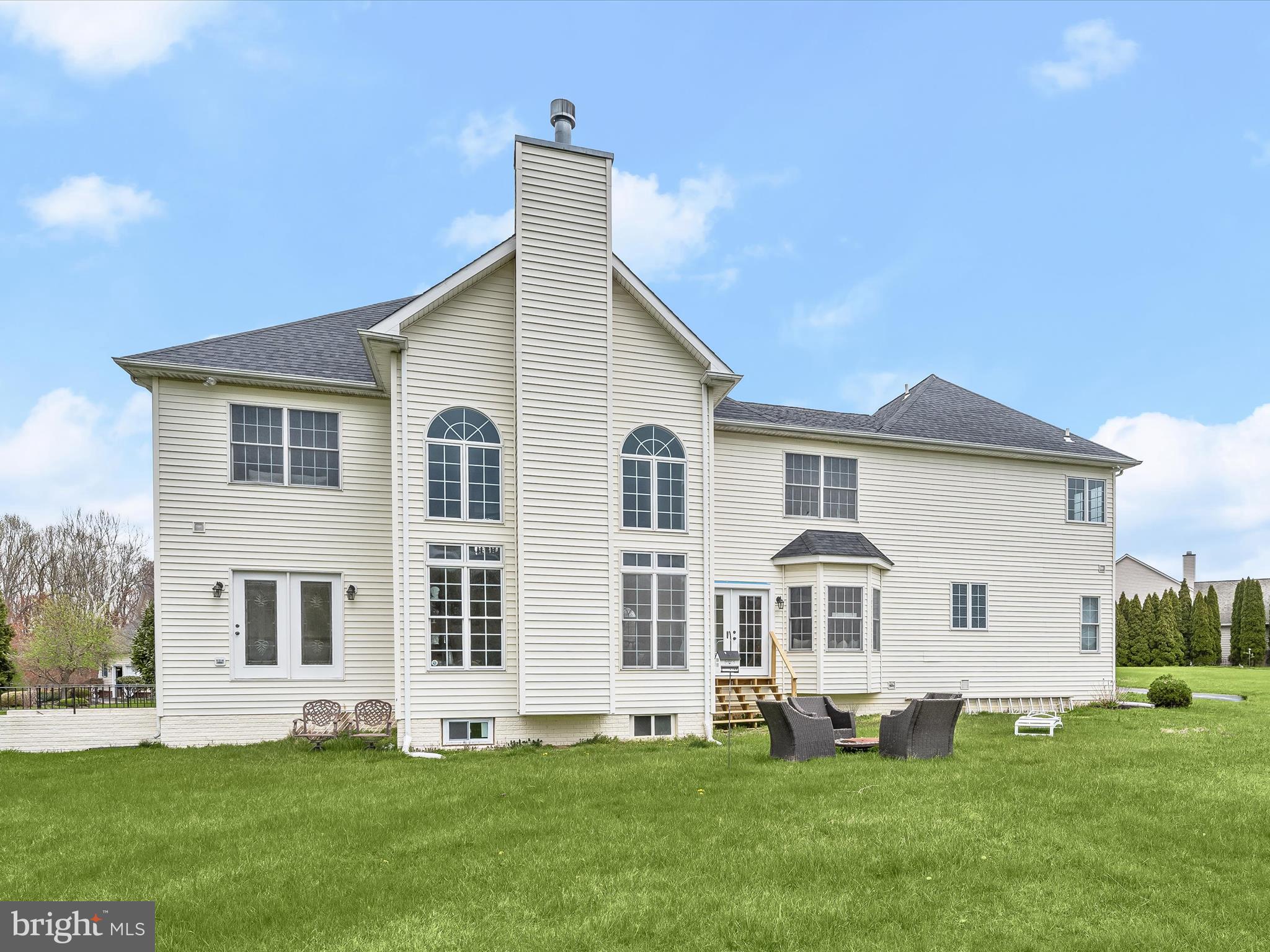 WINDRIDGE FARMS - Residential