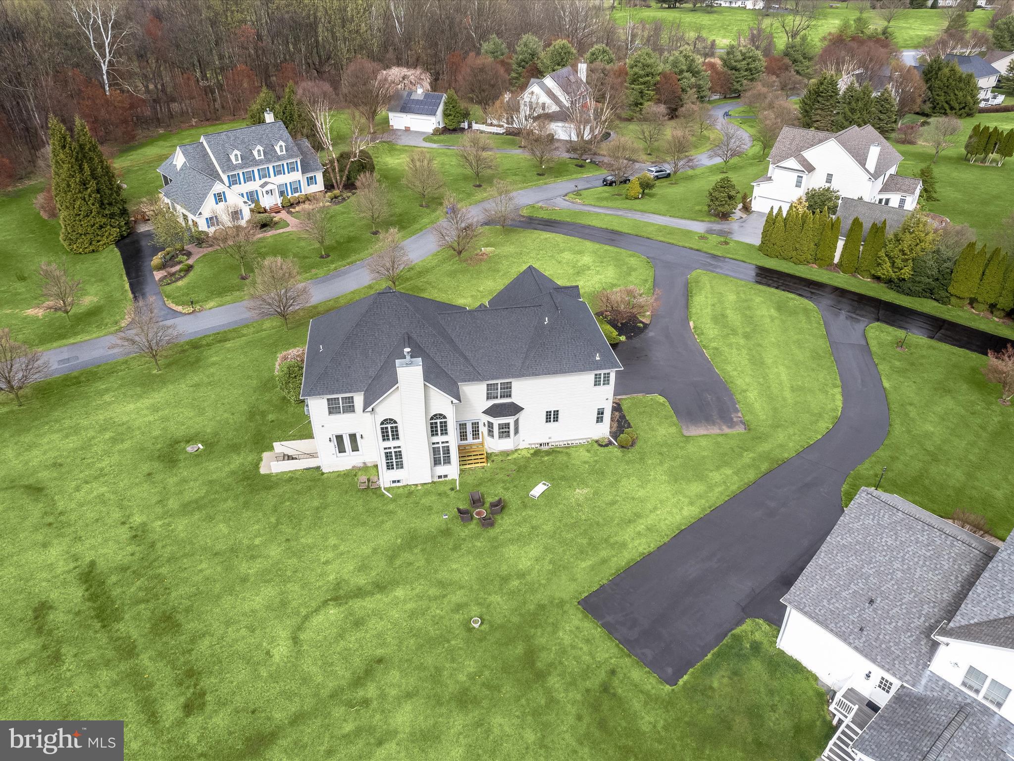 WINDRIDGE FARMS - Residential