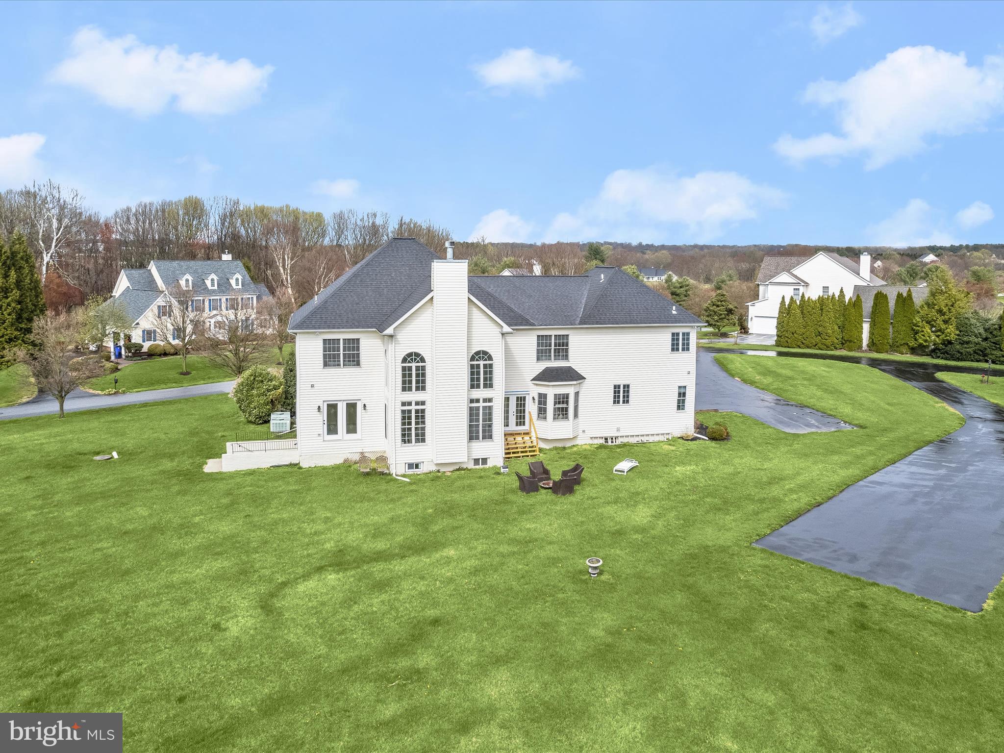 WINDRIDGE FARMS - Residential