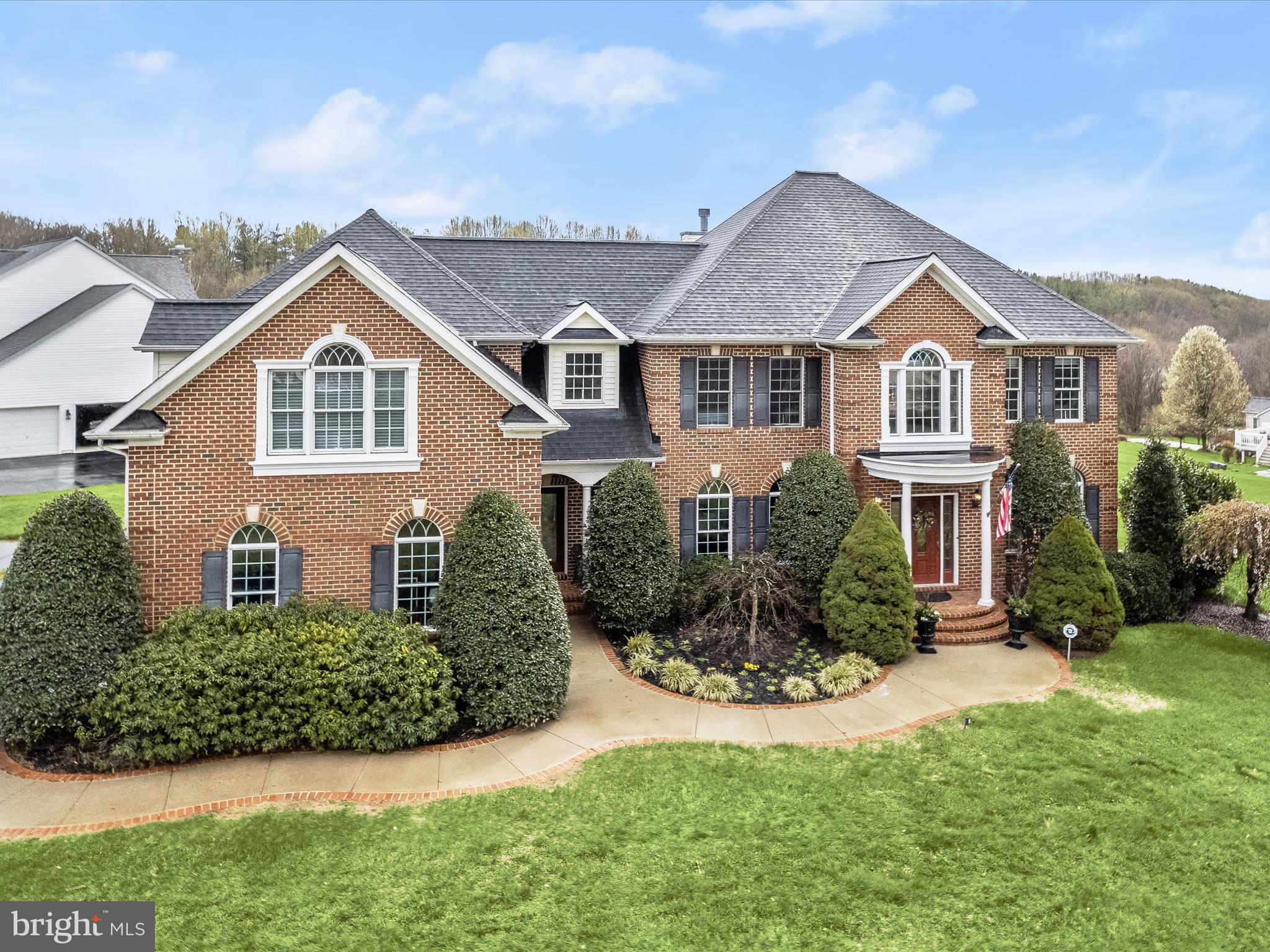 WINDRIDGE FARMS - Residential