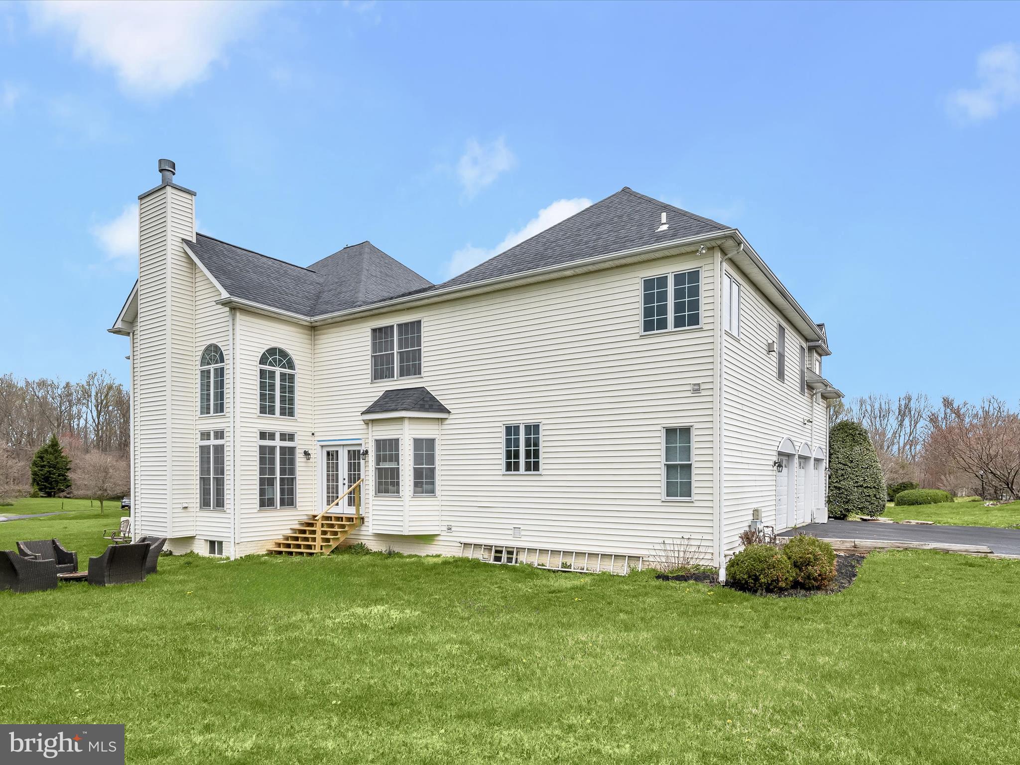 WINDRIDGE FARMS - Residential