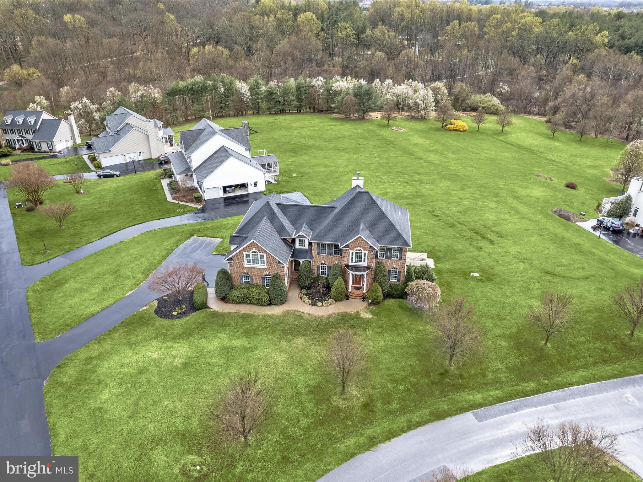 WINDRIDGE FARMS - Residential