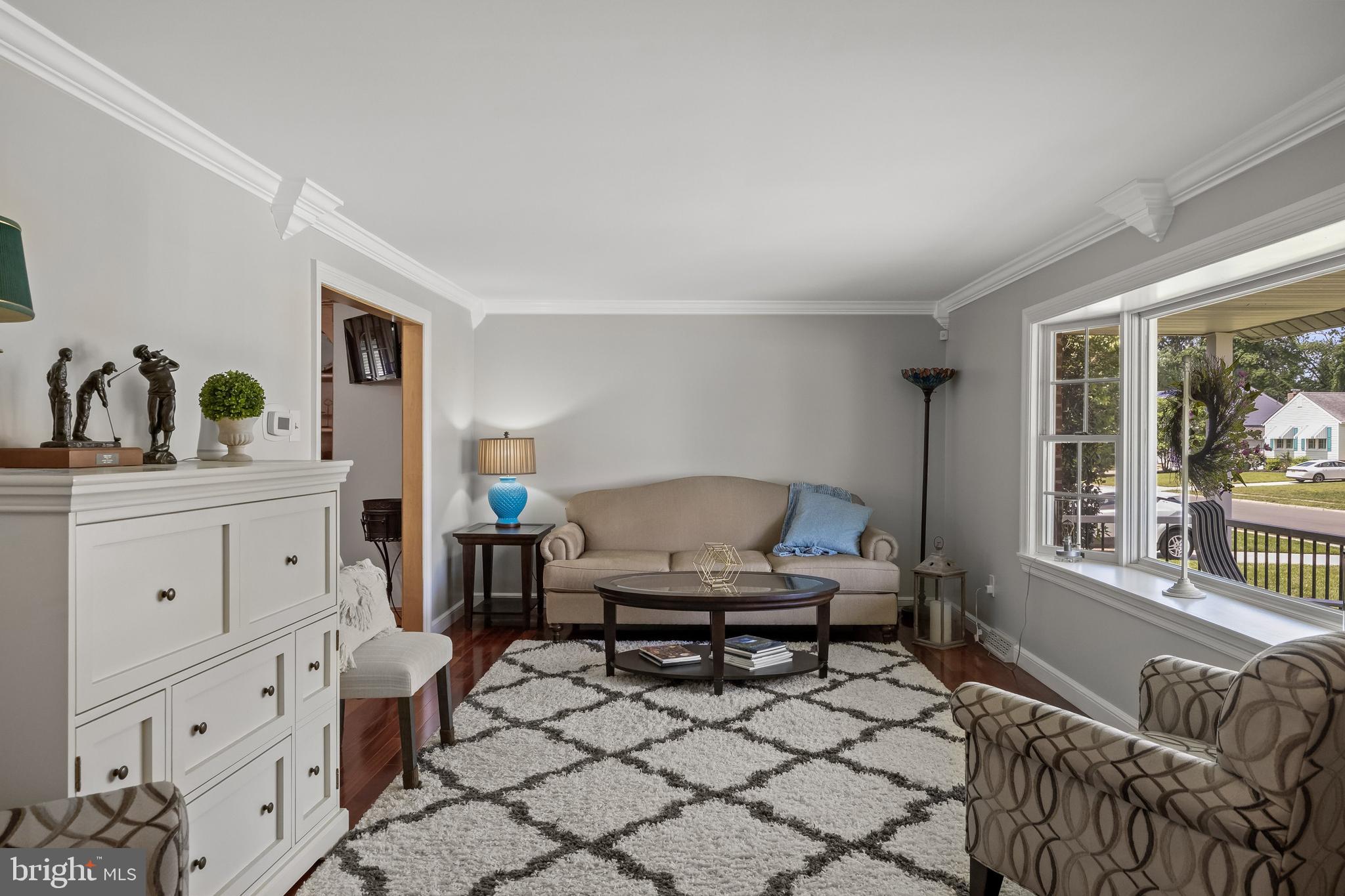 4 SEQUOIA DRIVE