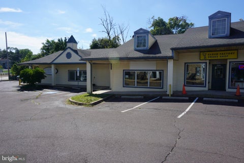 Photo of 25 W Butler Avenue #300, CHALFONT, PA 18914 (MLS # PABU2131092)