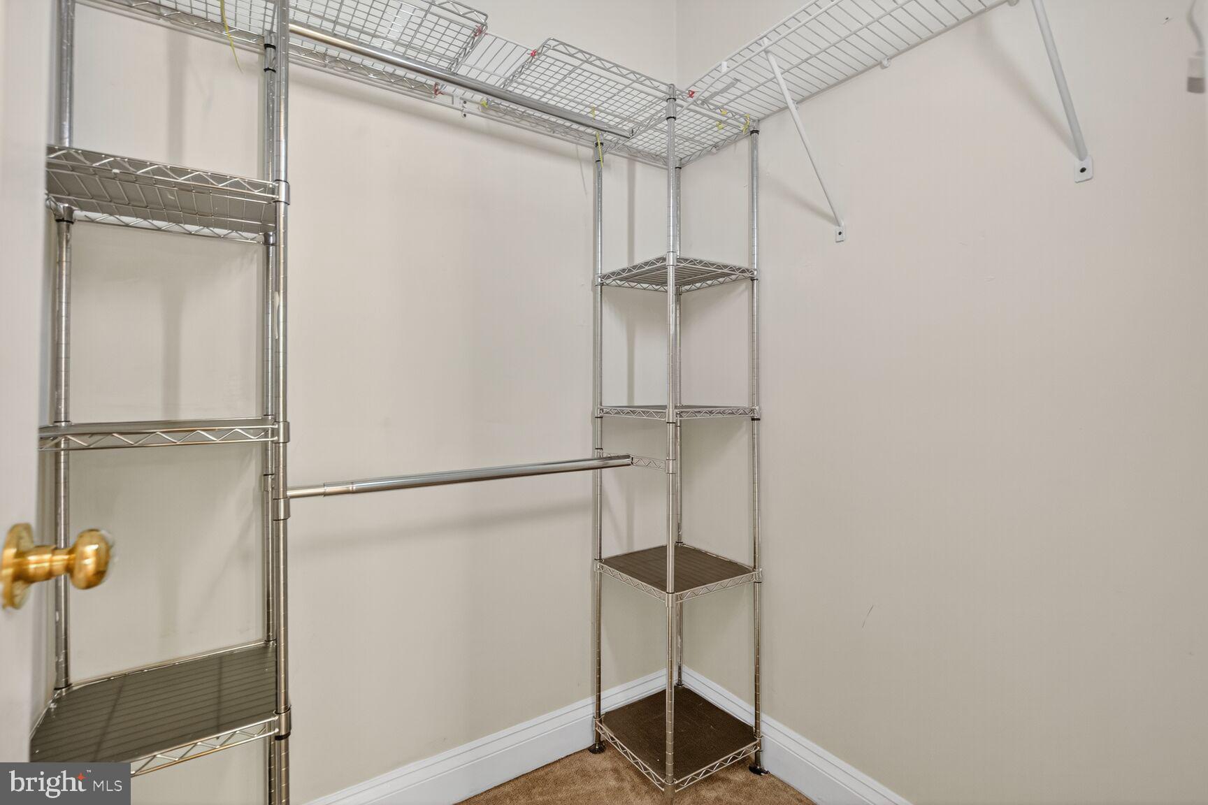 TOWNES AT CAMERON PARKE - Residential