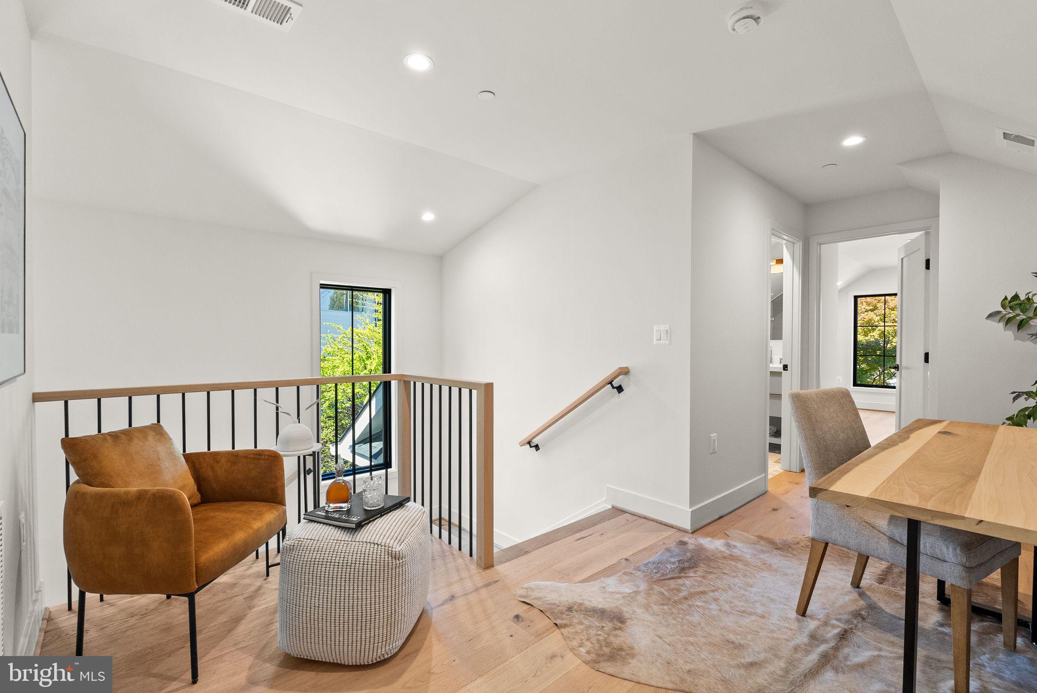 WHEATLEY HILLS - Residential