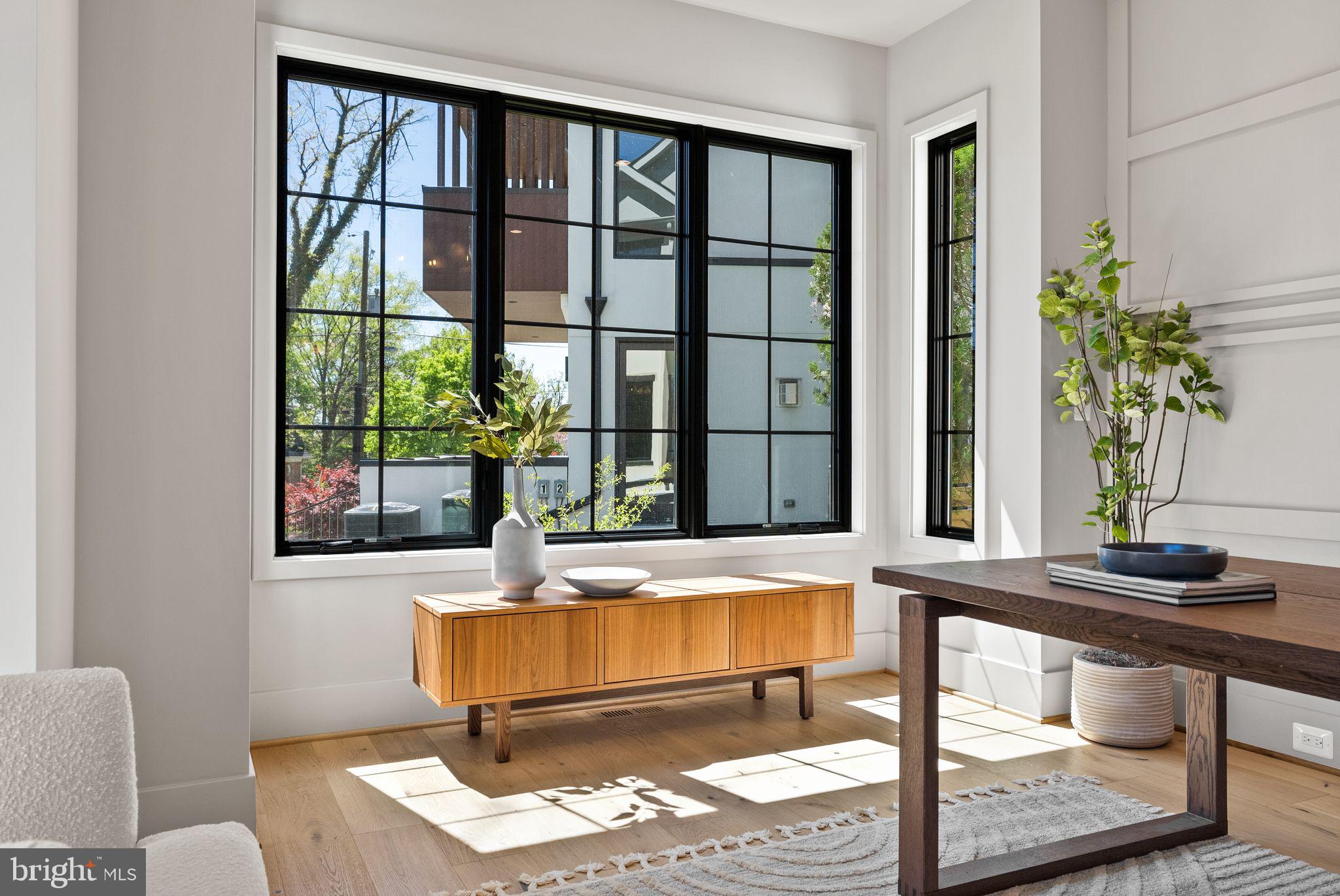 WHEATLEY HILLS - Residential