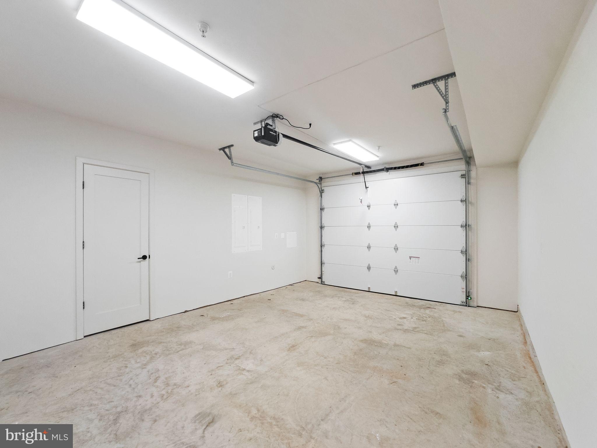 WHEATLEY HILLS - Residential