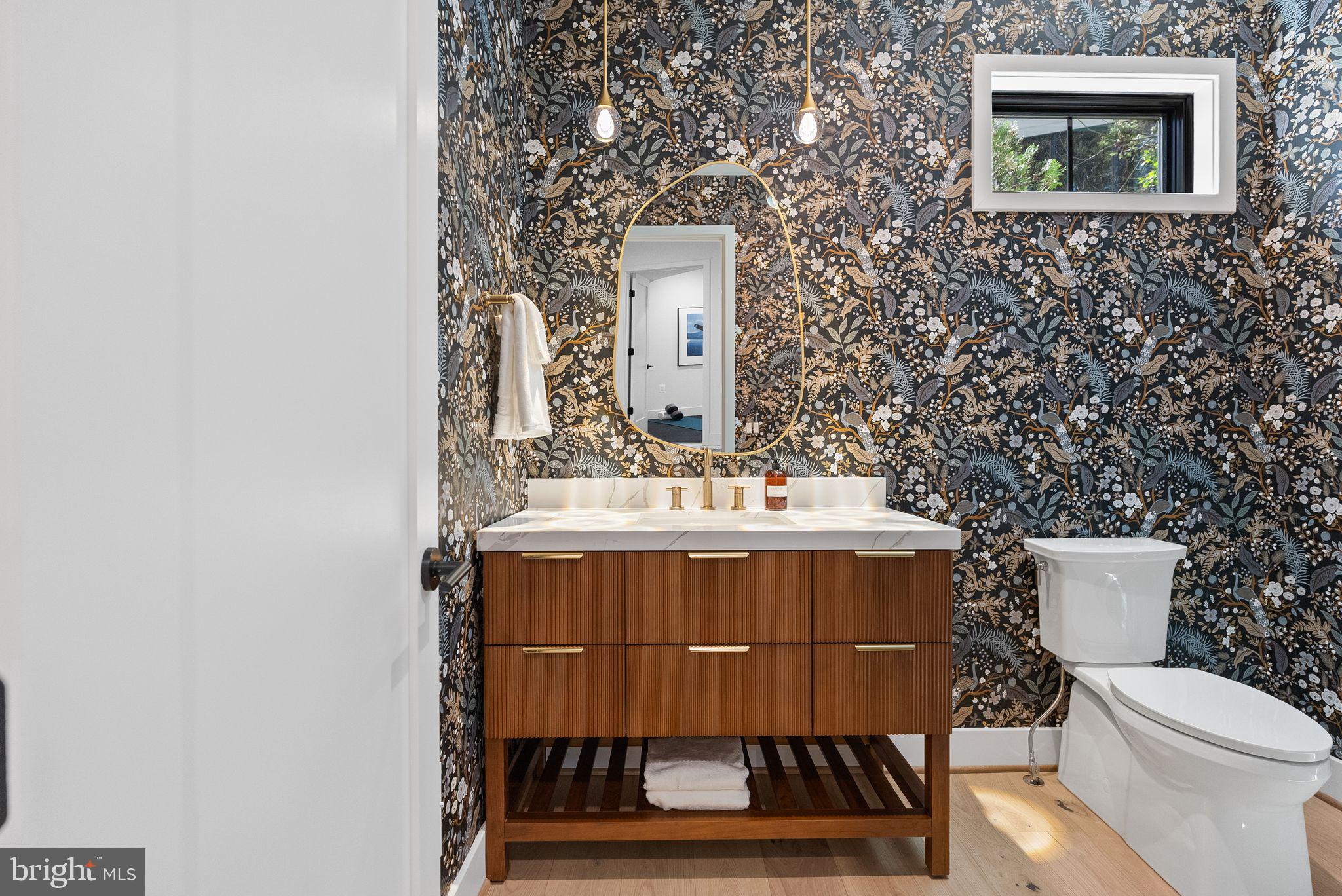 WHEATLEY HILLS - Residential