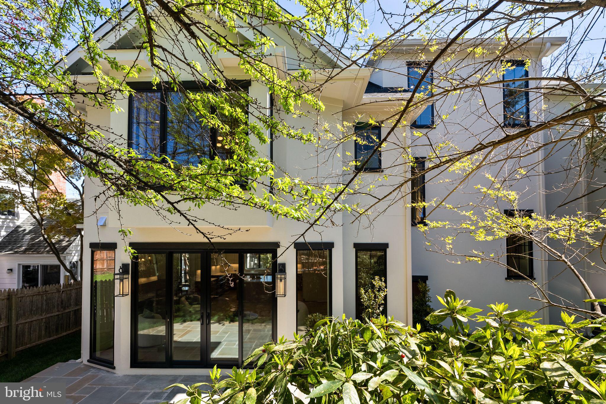 WHEATLEY HILLS - Residential