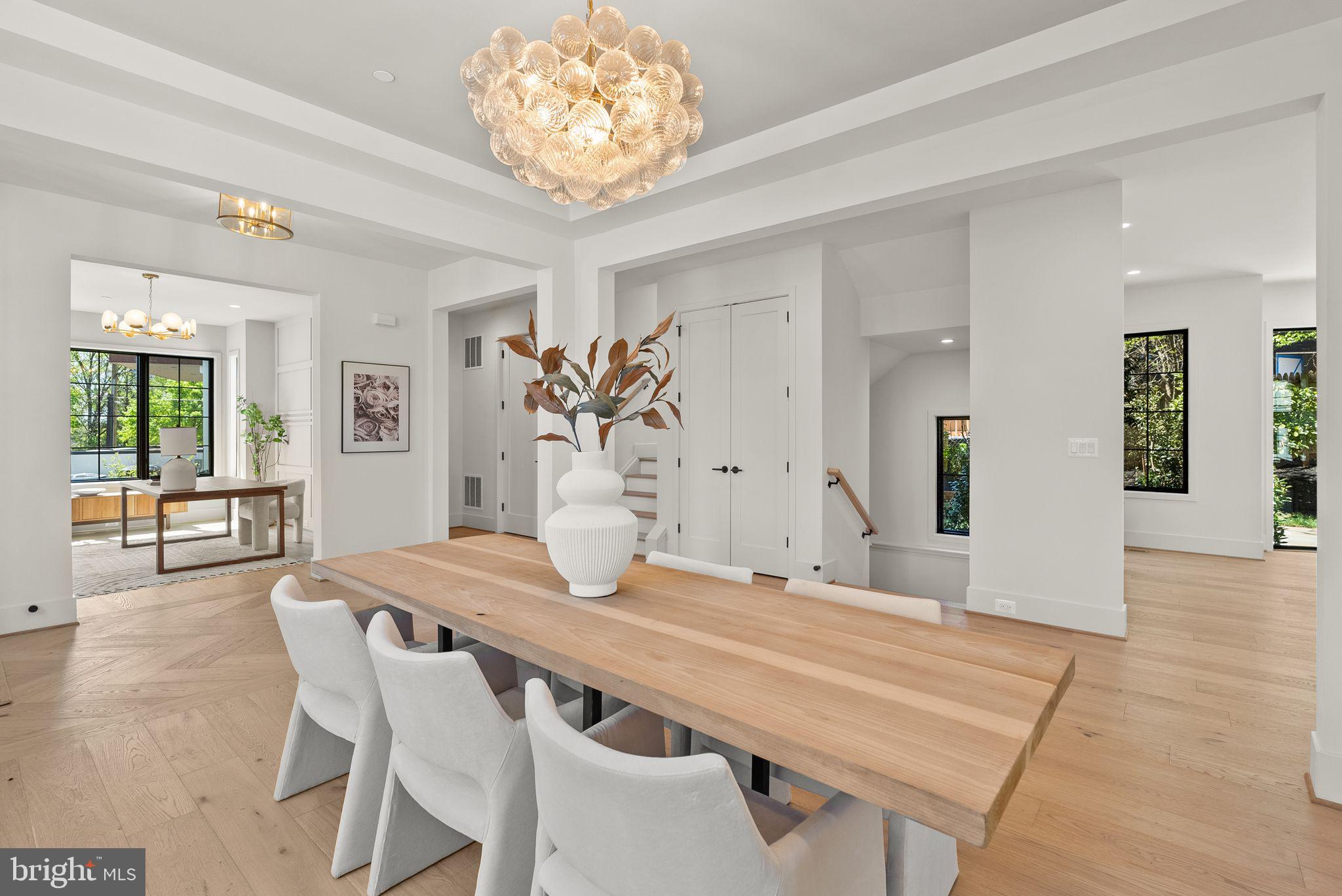 WHEATLEY HILLS - Residential