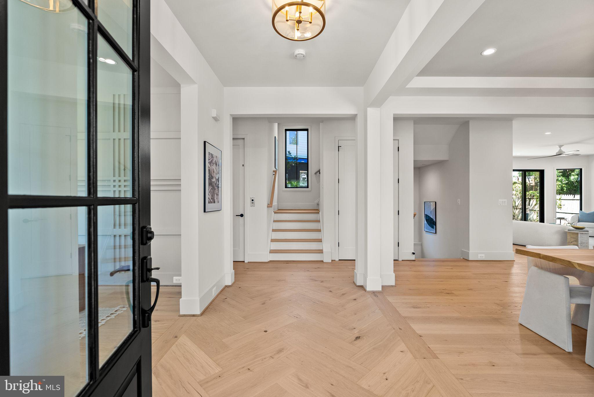 WHEATLEY HILLS - Residential