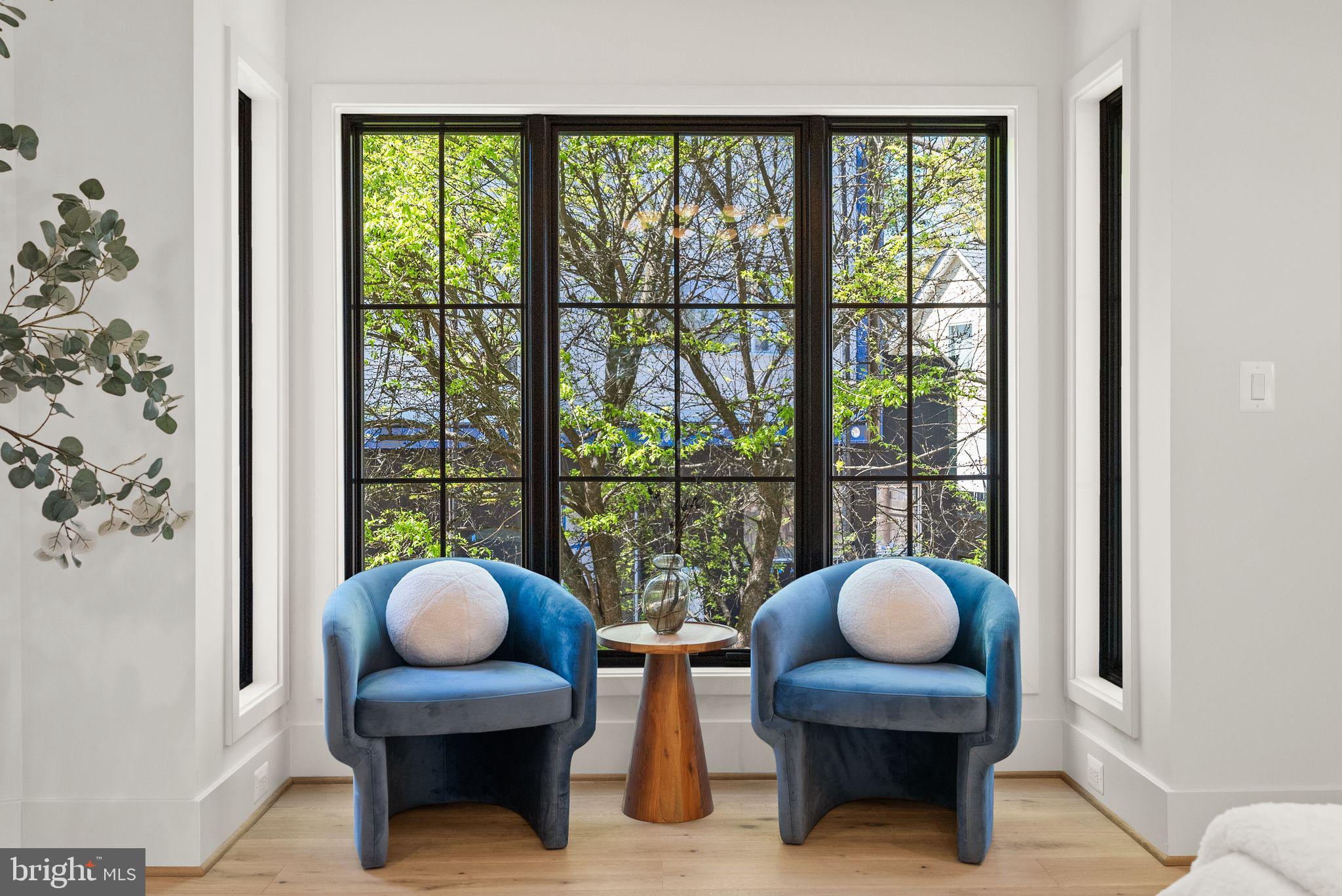 WHEATLEY HILLS - Residential