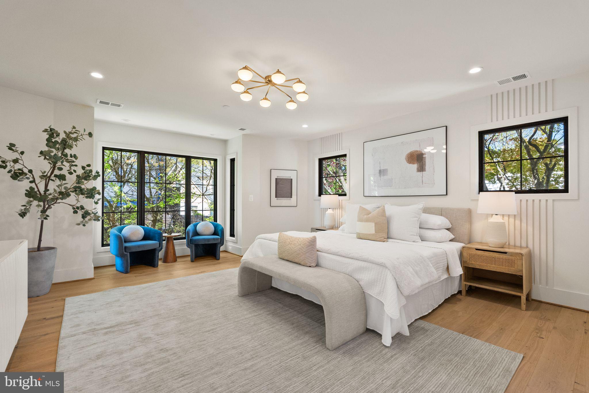 WHEATLEY HILLS - Residential