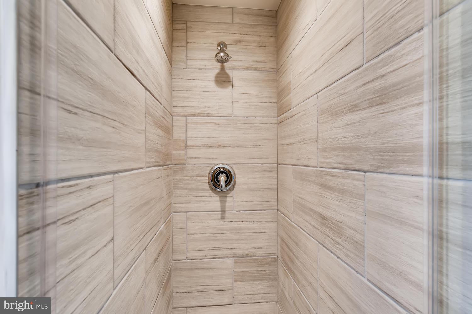 CANTON - Residential Lease