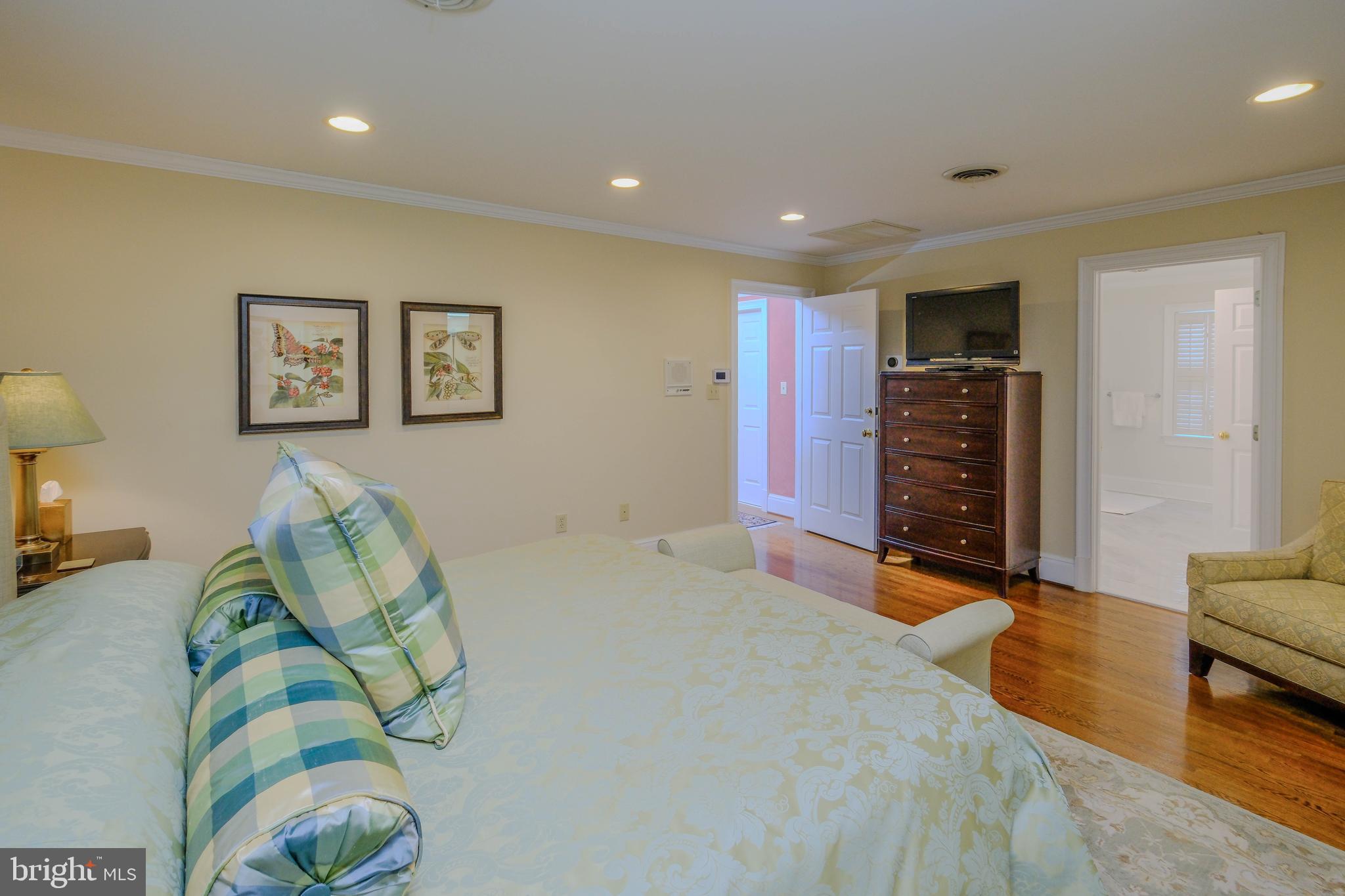 LOCUST DALE - Residential