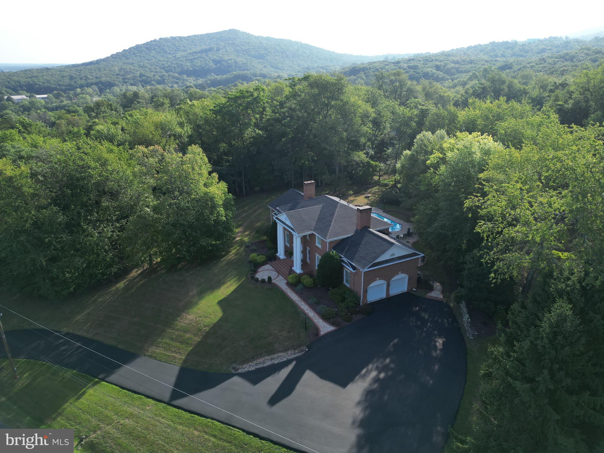 LOCUST DALE - Residential