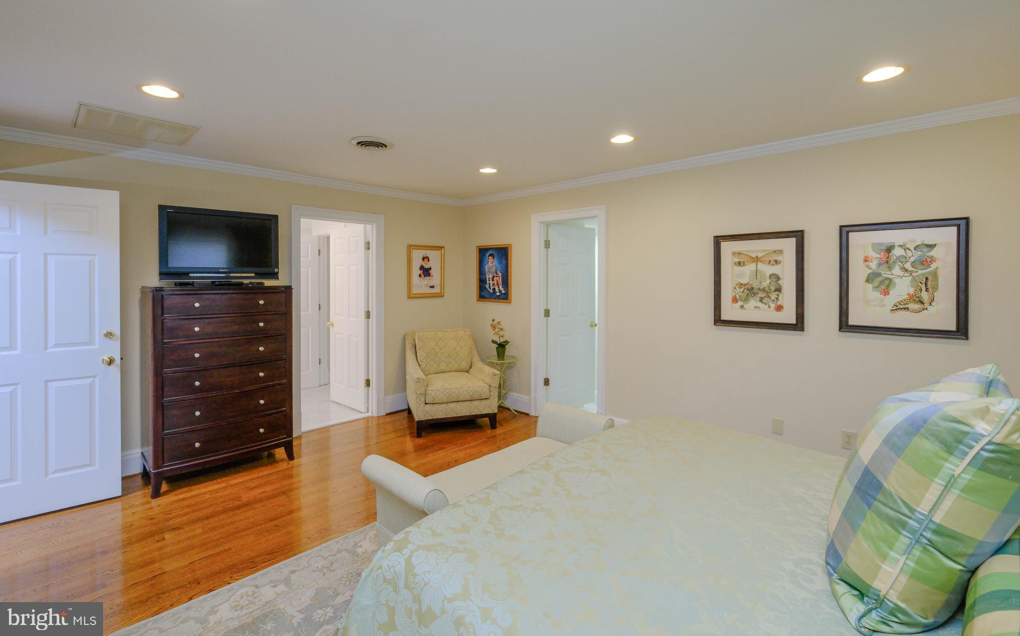 LOCUST DALE - Residential