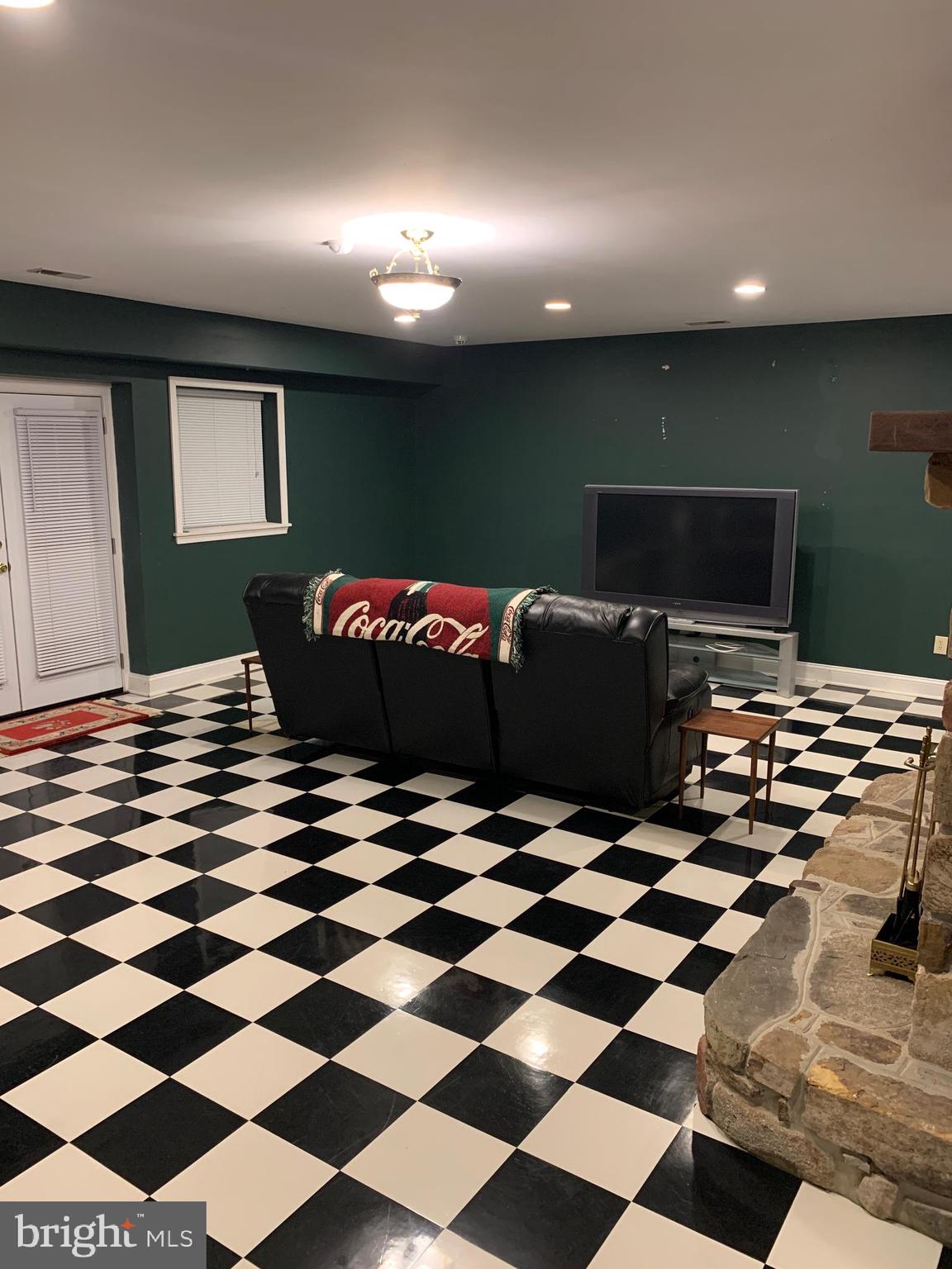 LOCUST DALE - Residential