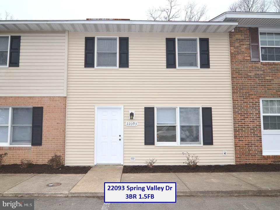 DAKOTA MANOR - Commercial Sale