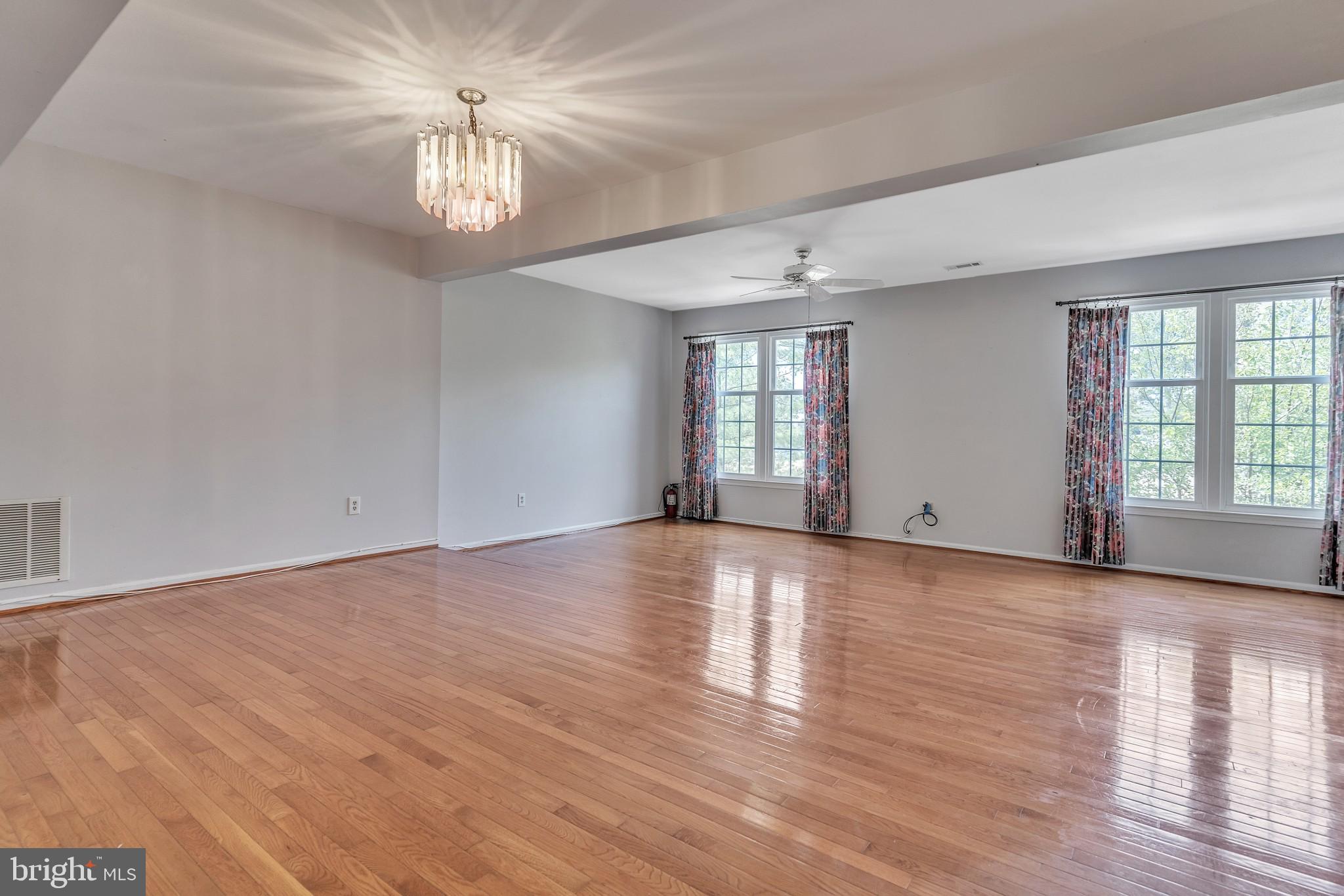 LAFAYETTE PARK WEST - Residential Lease