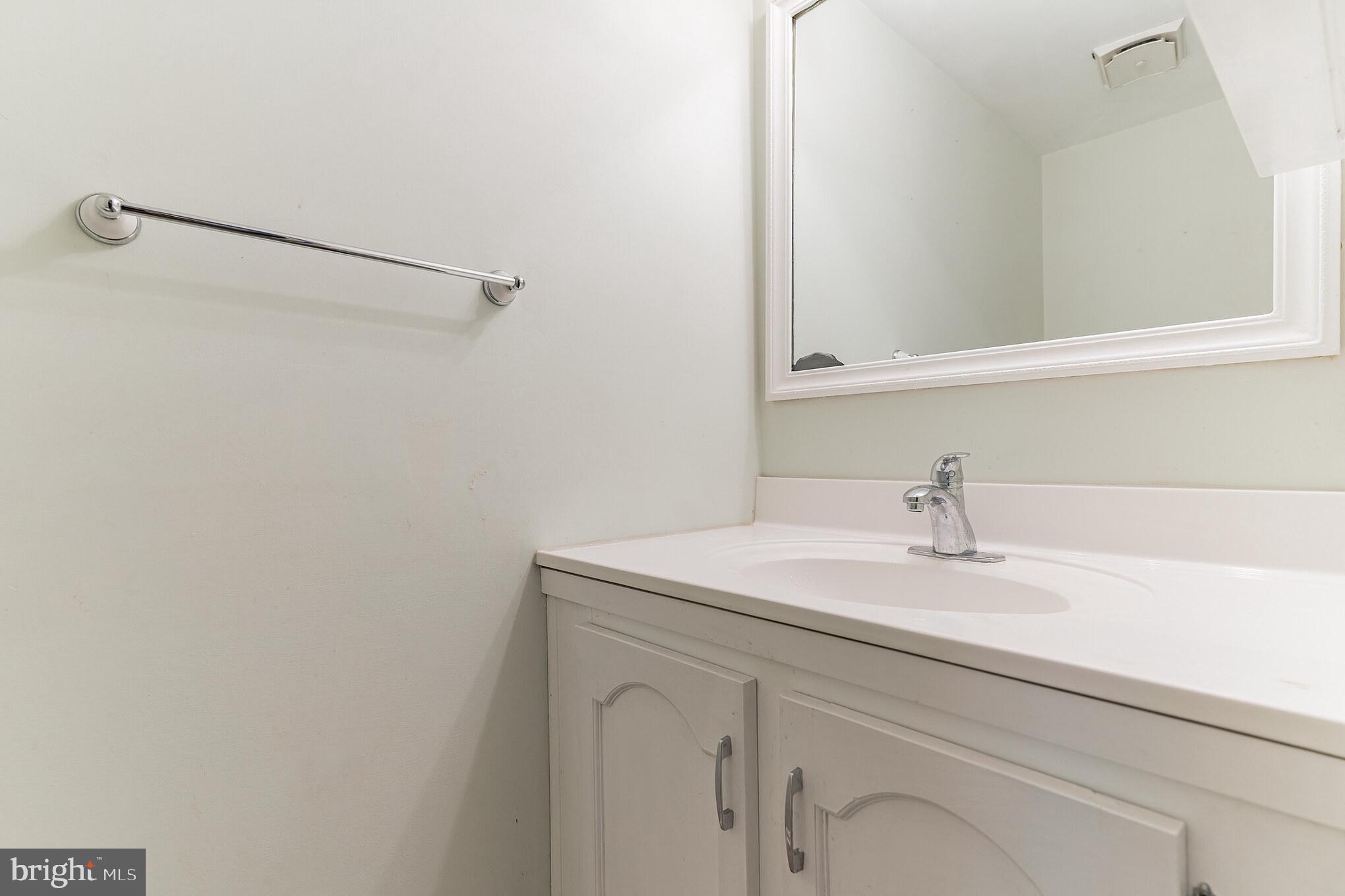 LAFAYETTE PARK WEST - Residential Lease