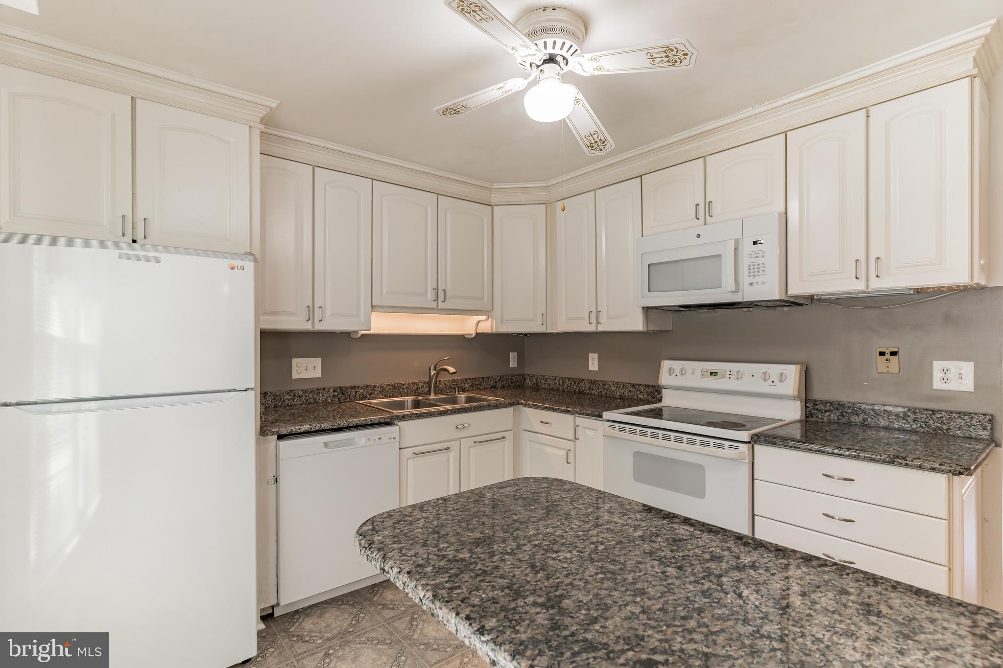 LAFAYETTE PARK WEST - Residential Lease