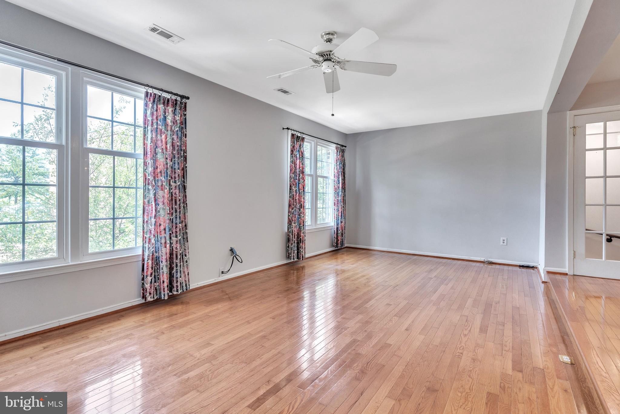 LAFAYETTE PARK WEST - Residential Lease