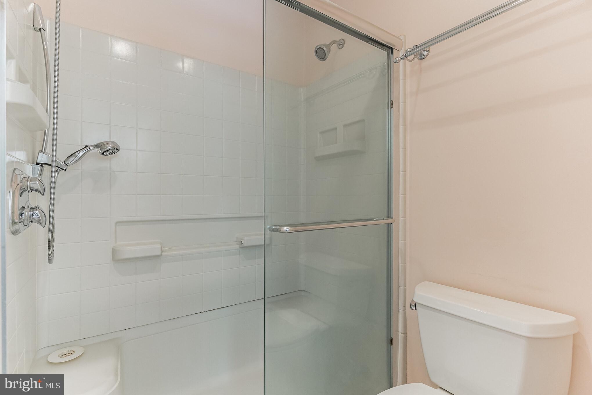 LAFAYETTE PARK WEST - Residential Lease