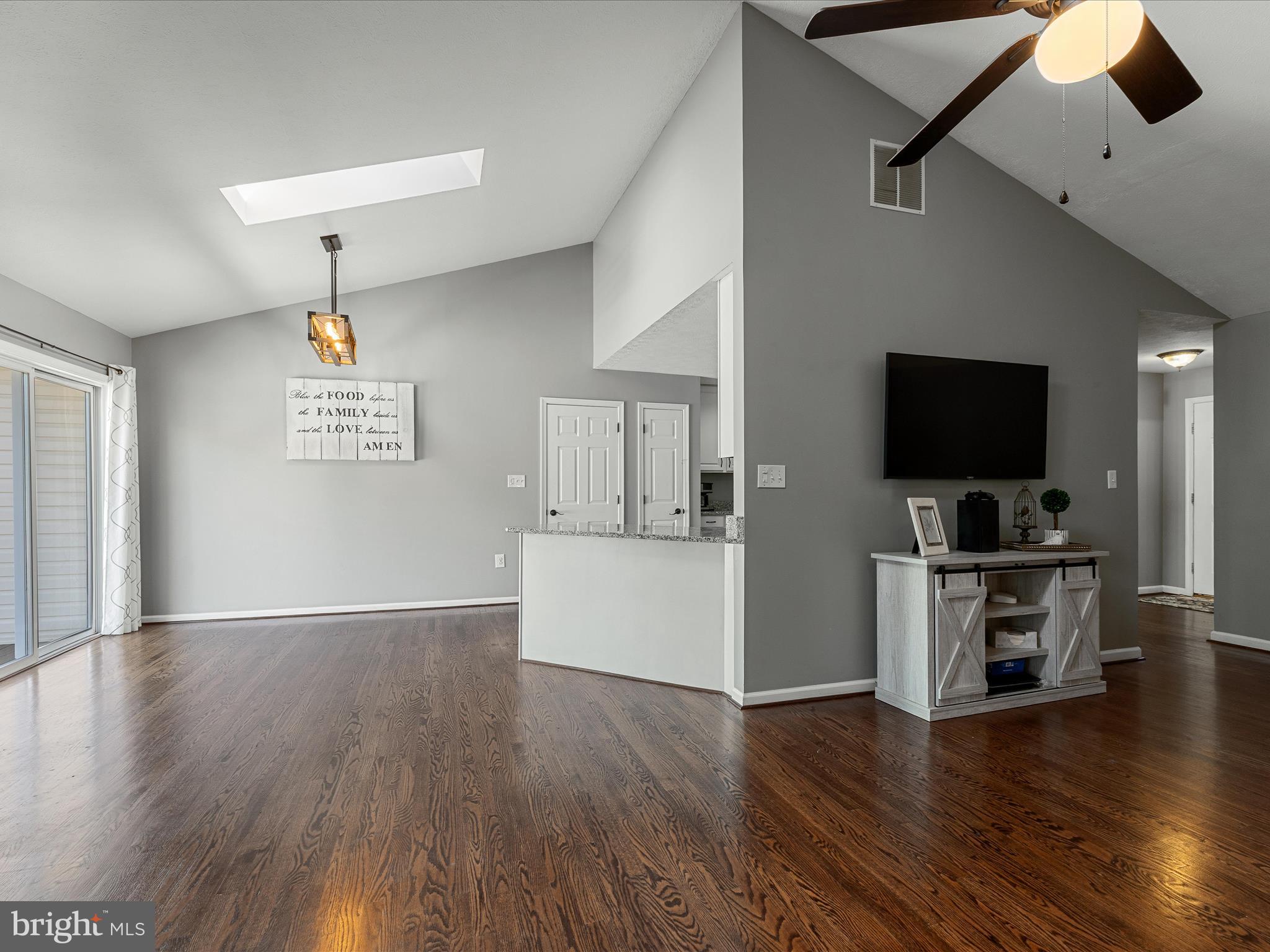 PIONEER HEIGHTS - Residential