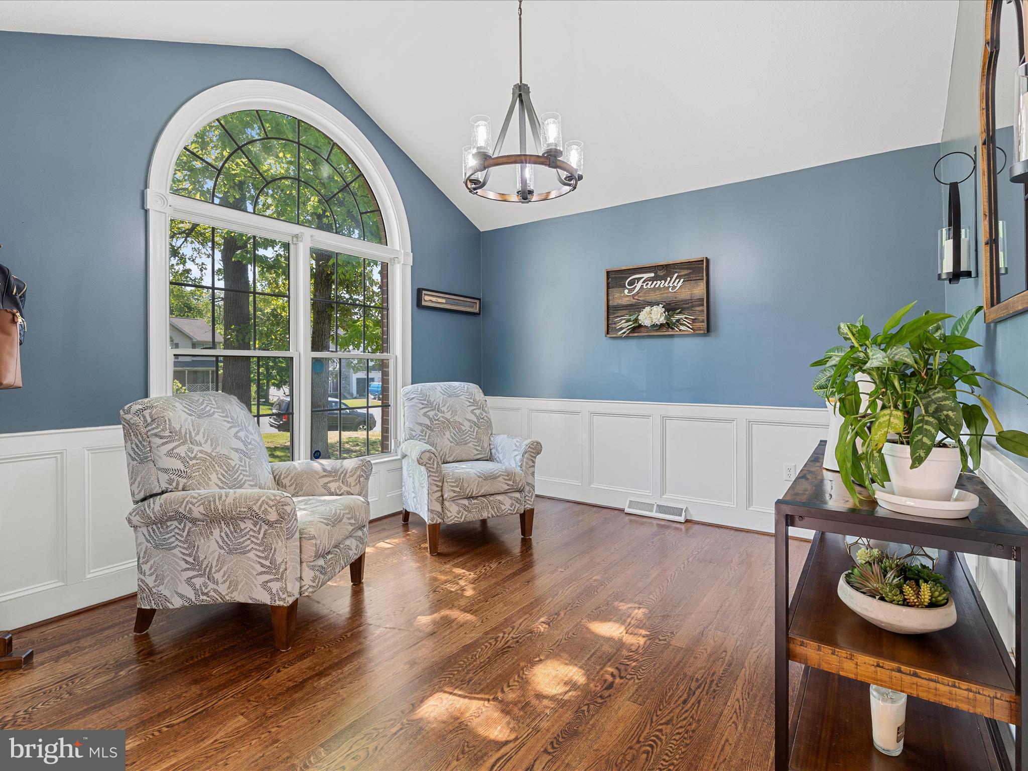 PIONEER HEIGHTS - Residential