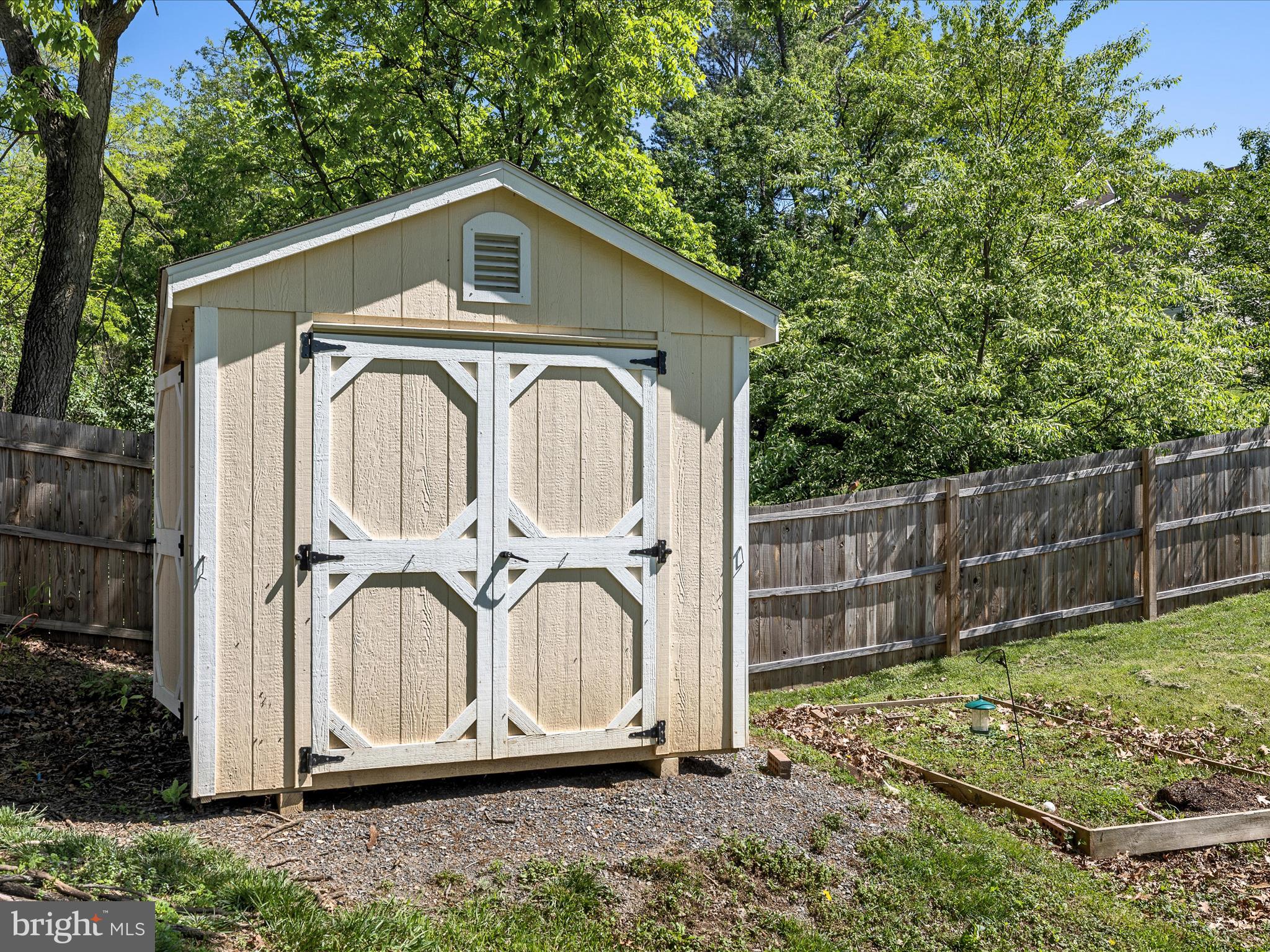 PIONEER HEIGHTS - Residential