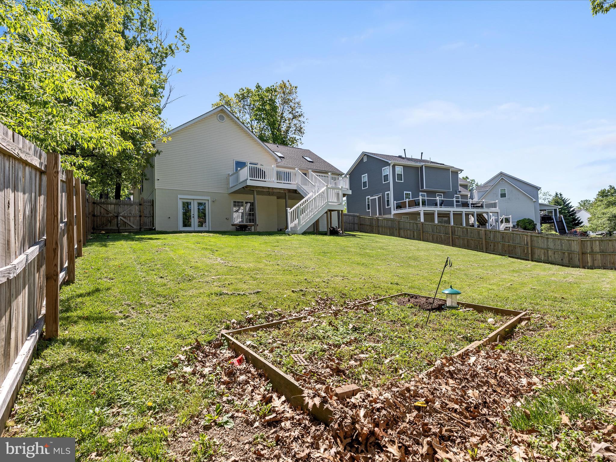 PIONEER HEIGHTS - Residential