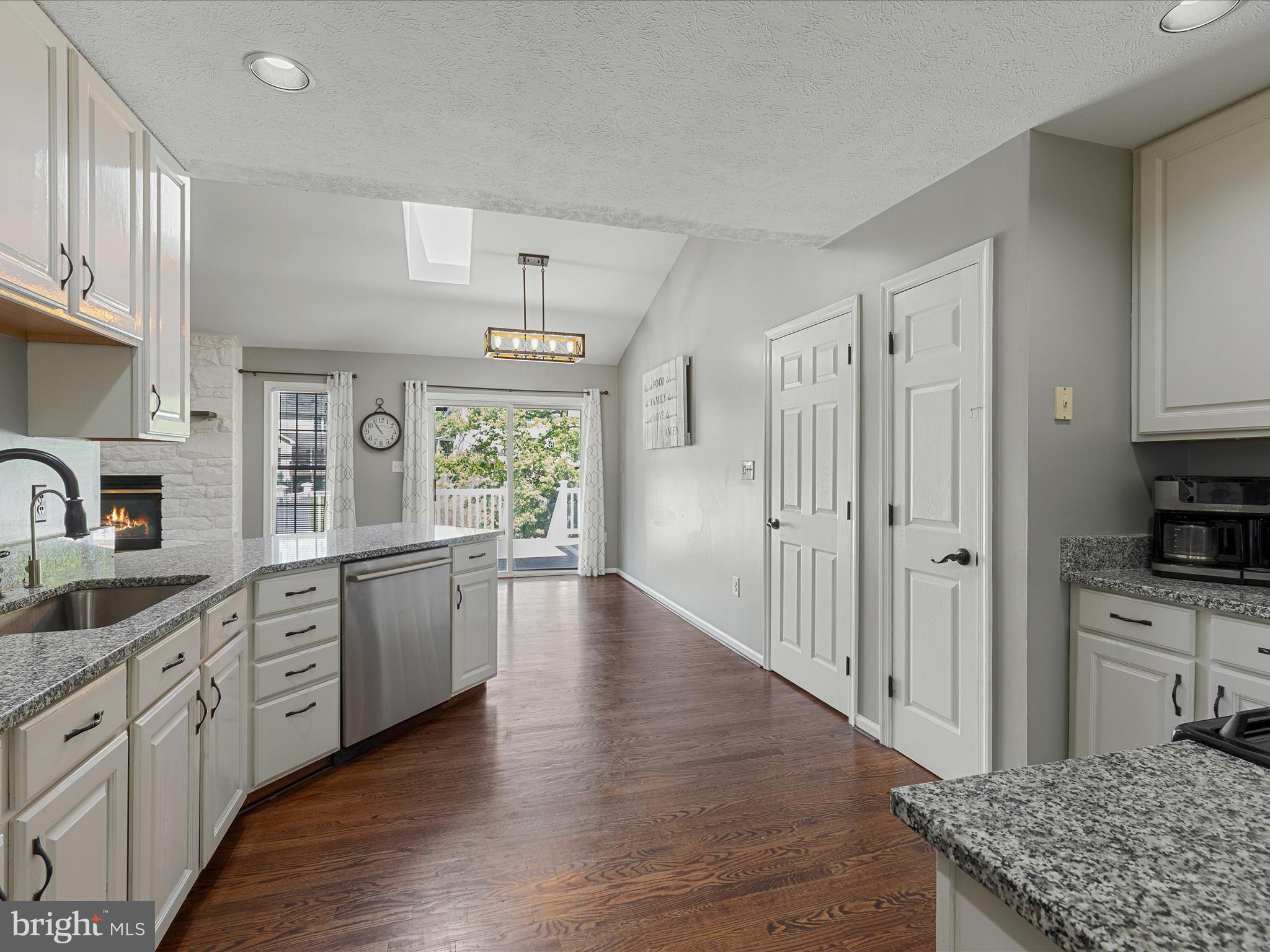 PIONEER HEIGHTS - Residential