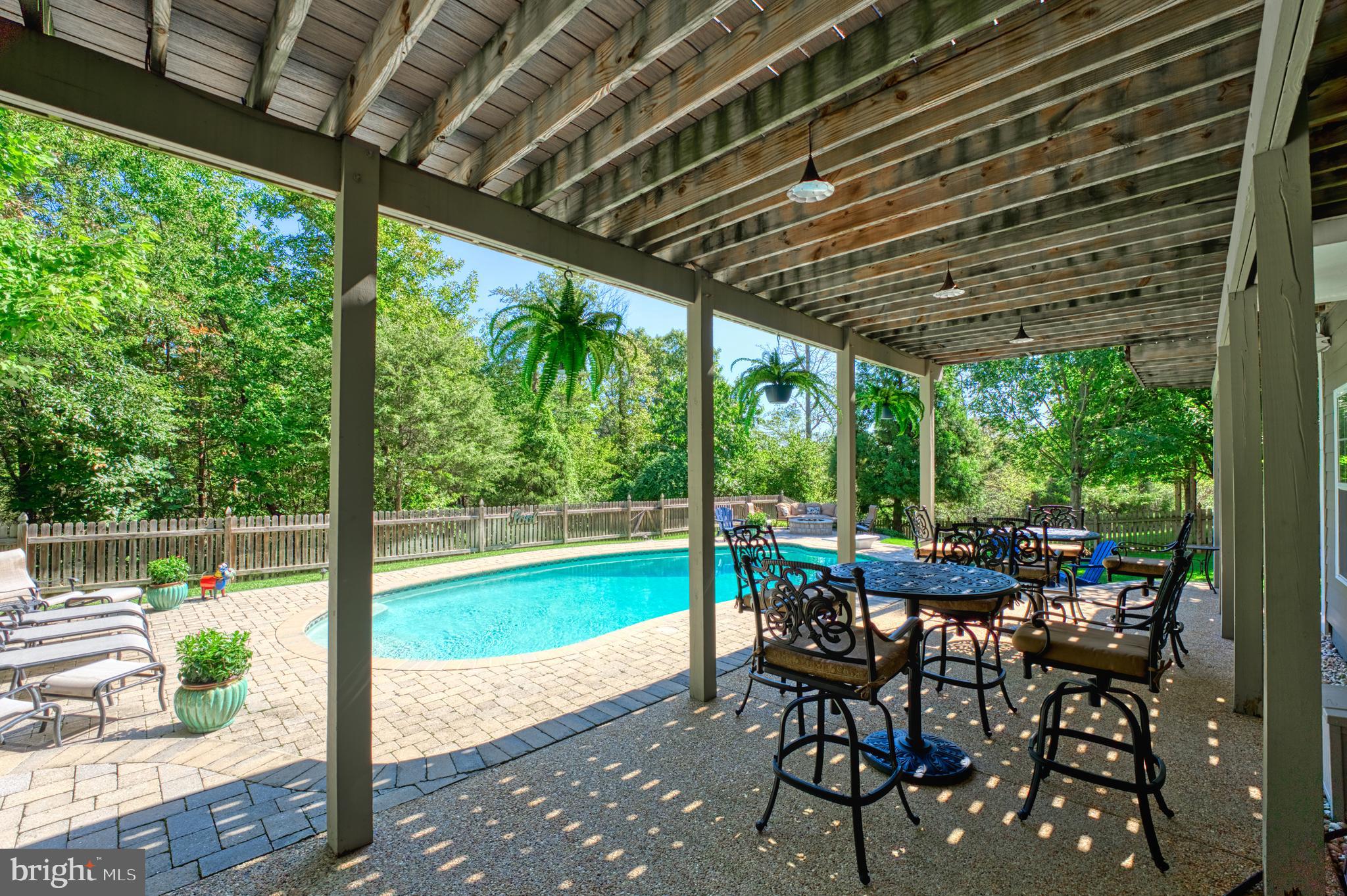 BROADLANDS SOUTH - Residential