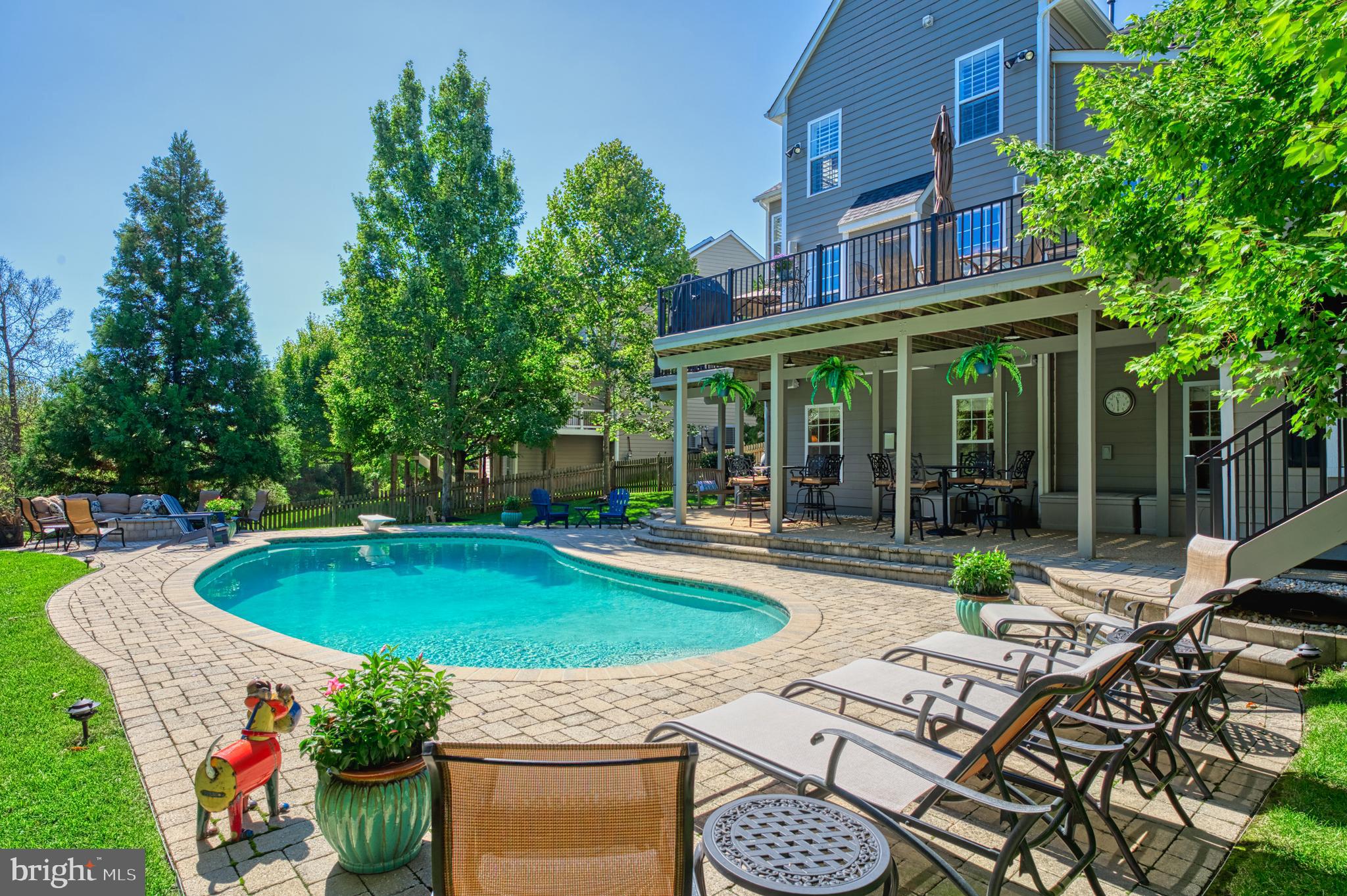 BROADLANDS SOUTH - Residential