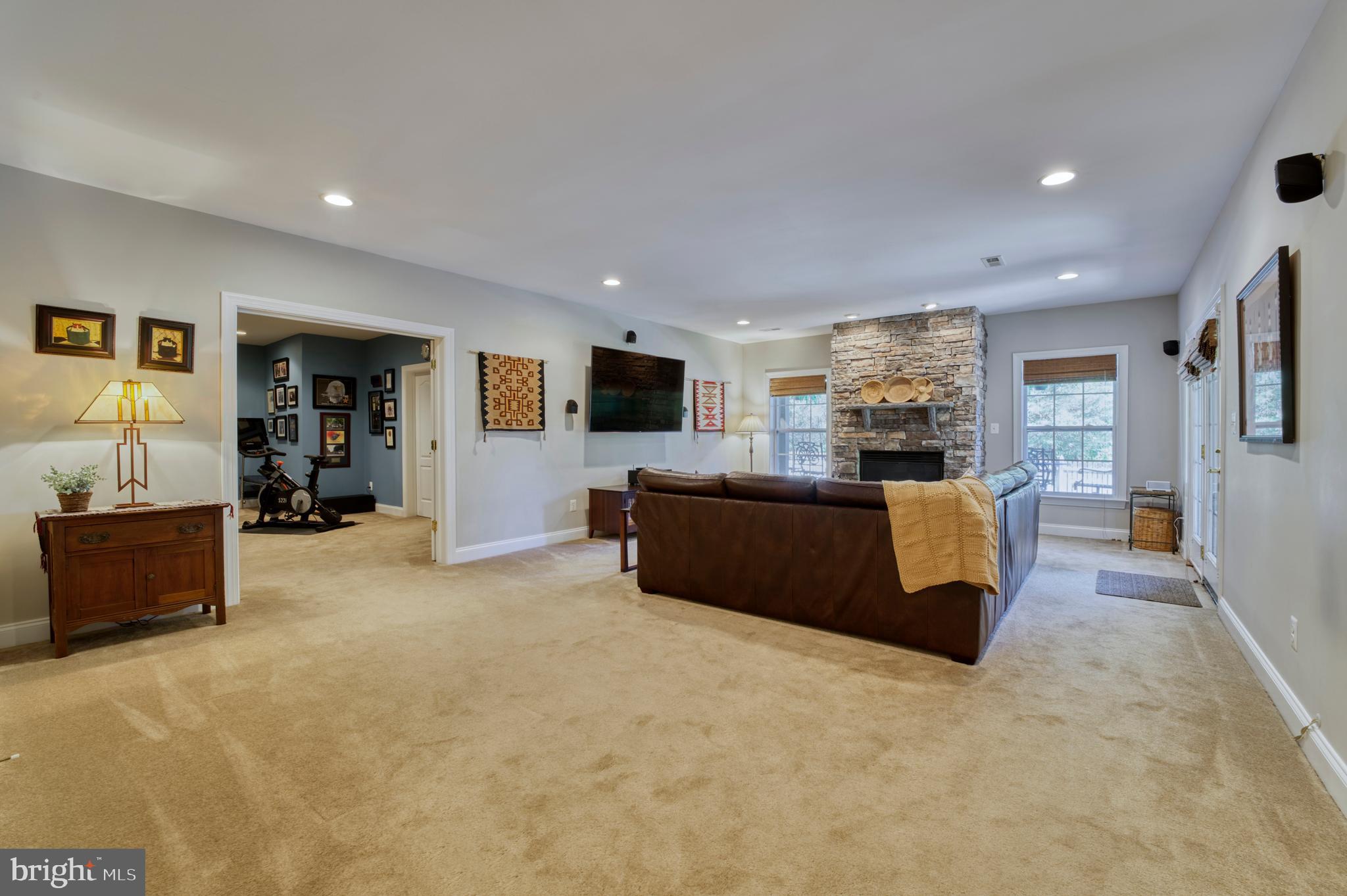 BROADLANDS SOUTH - Residential