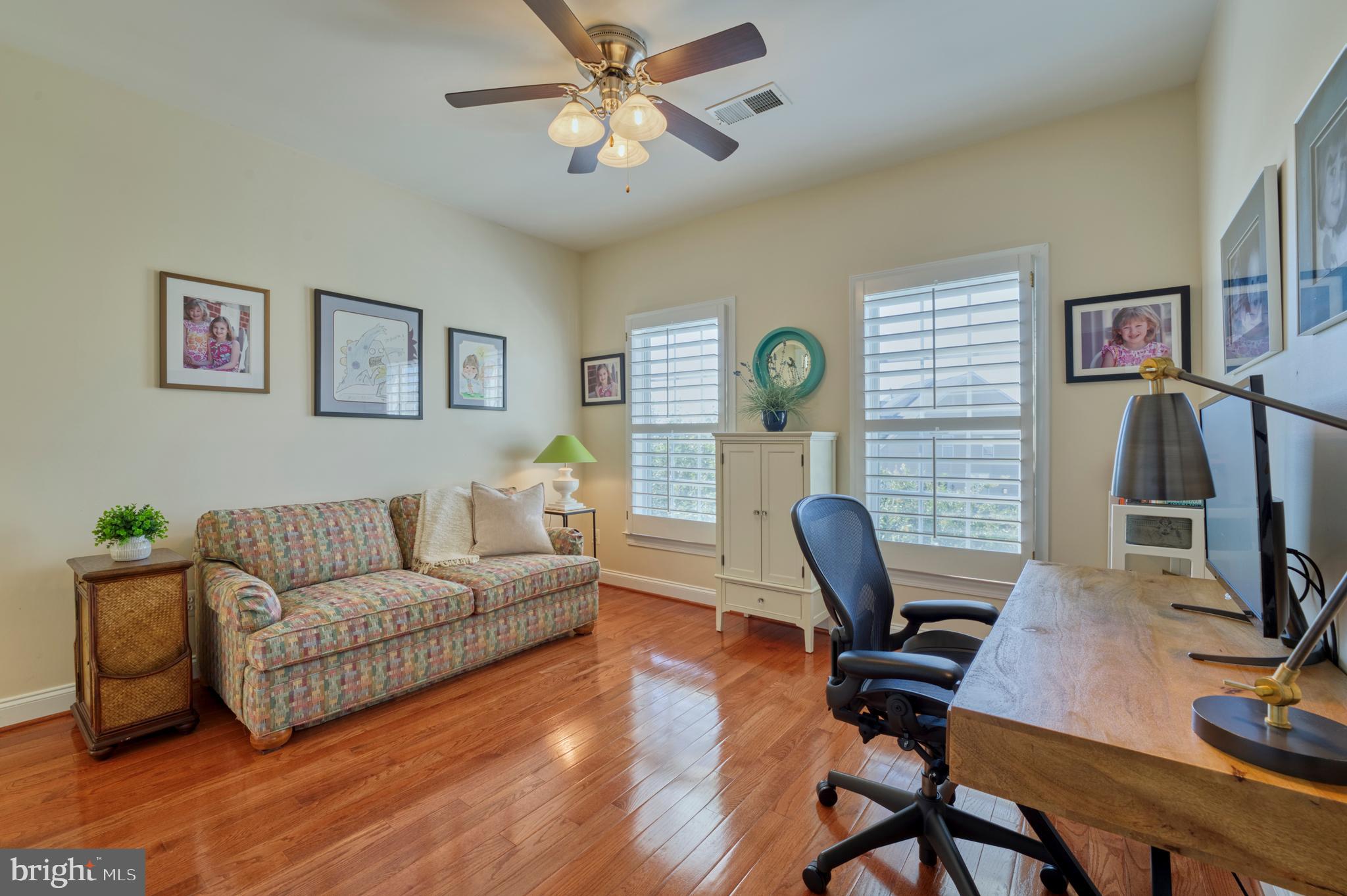 BROADLANDS SOUTH - Residential