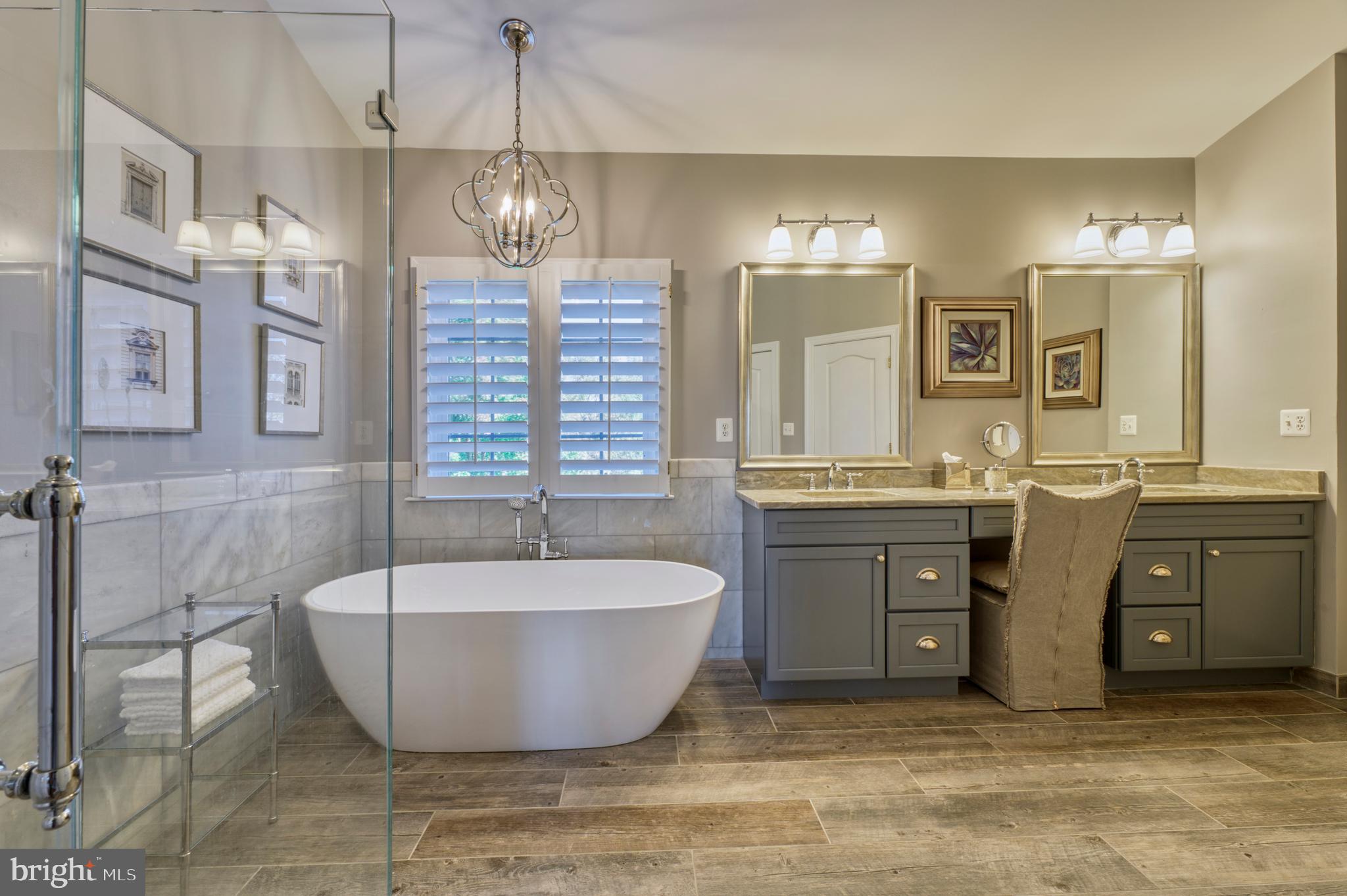 BROADLANDS SOUTH - Residential