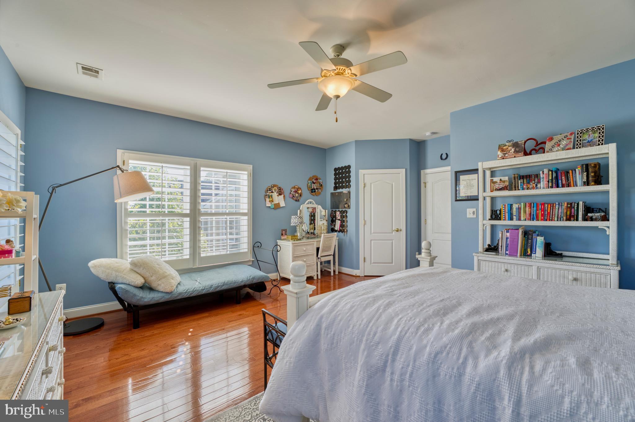 BROADLANDS SOUTH - Residential