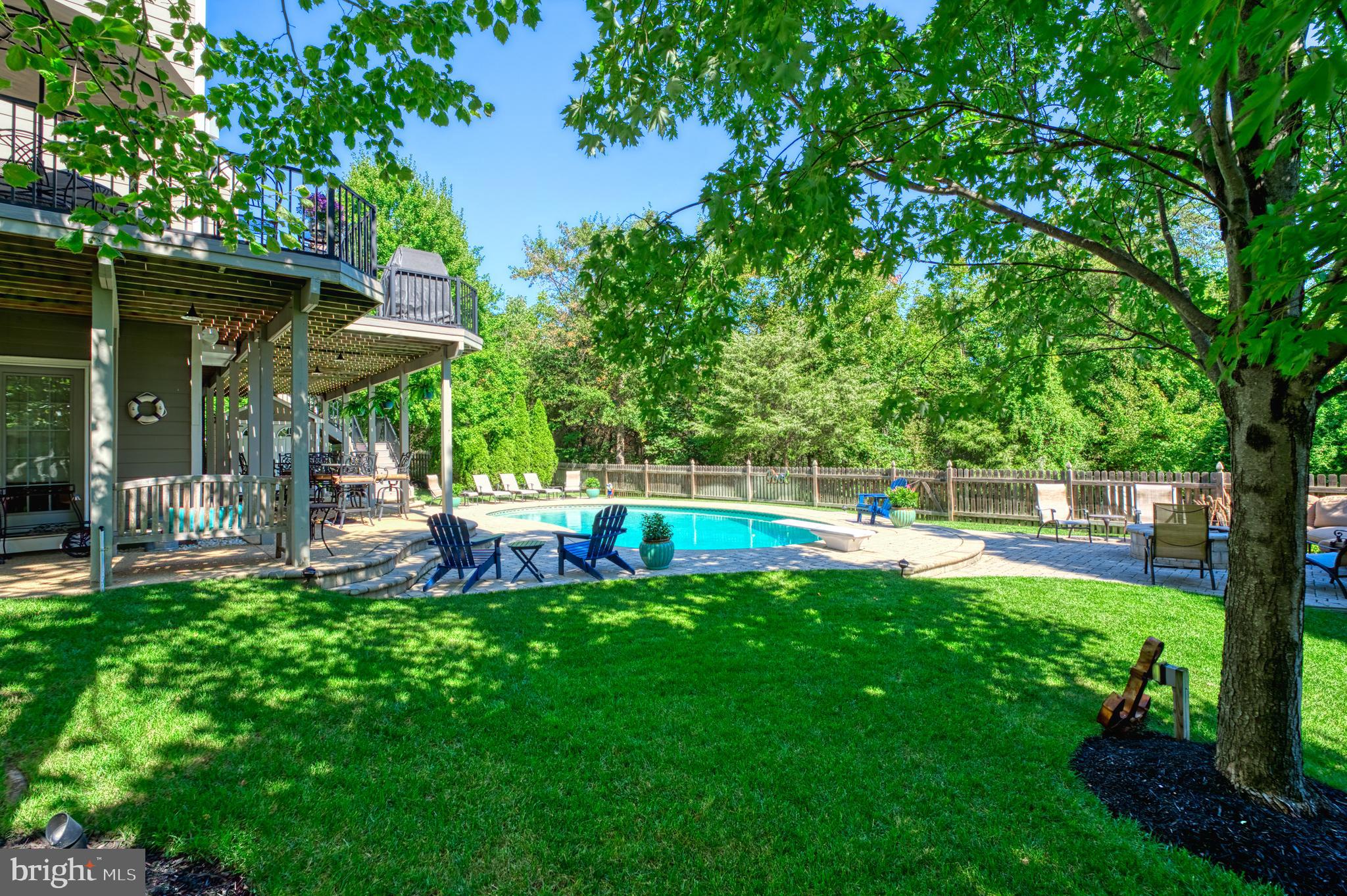 BROADLANDS SOUTH - Residential