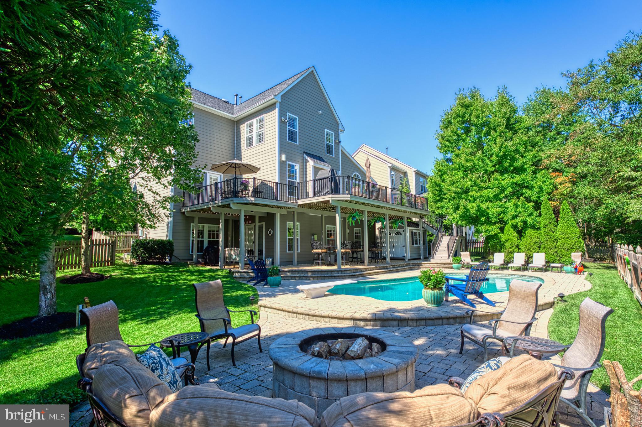 BROADLANDS SOUTH - Residential