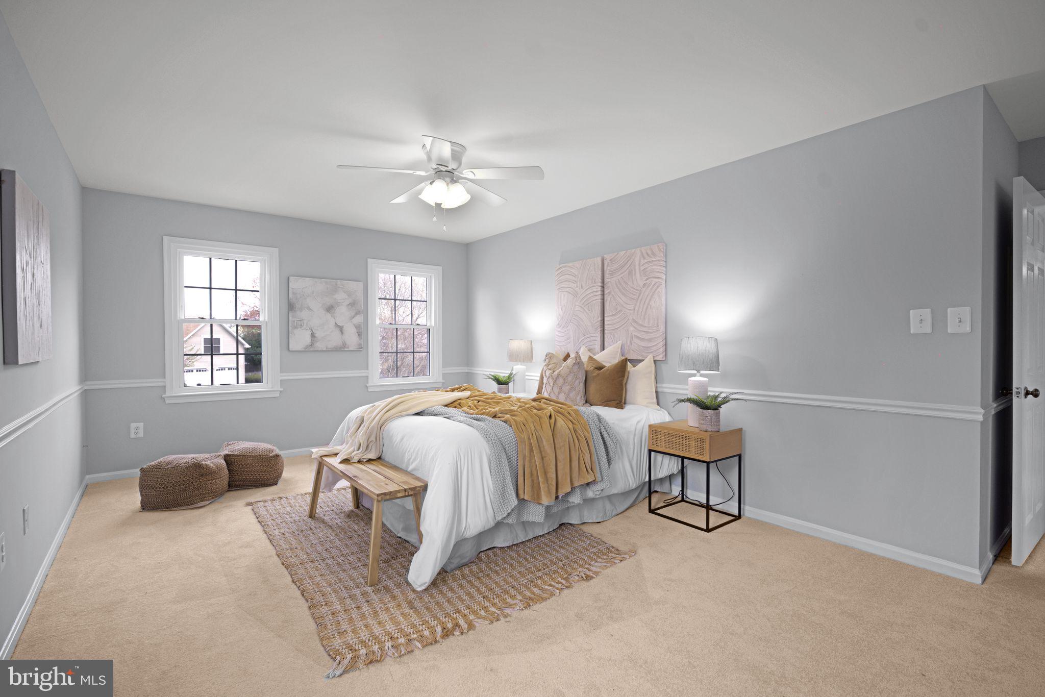 HUNTING HILLS WOODS - Residential