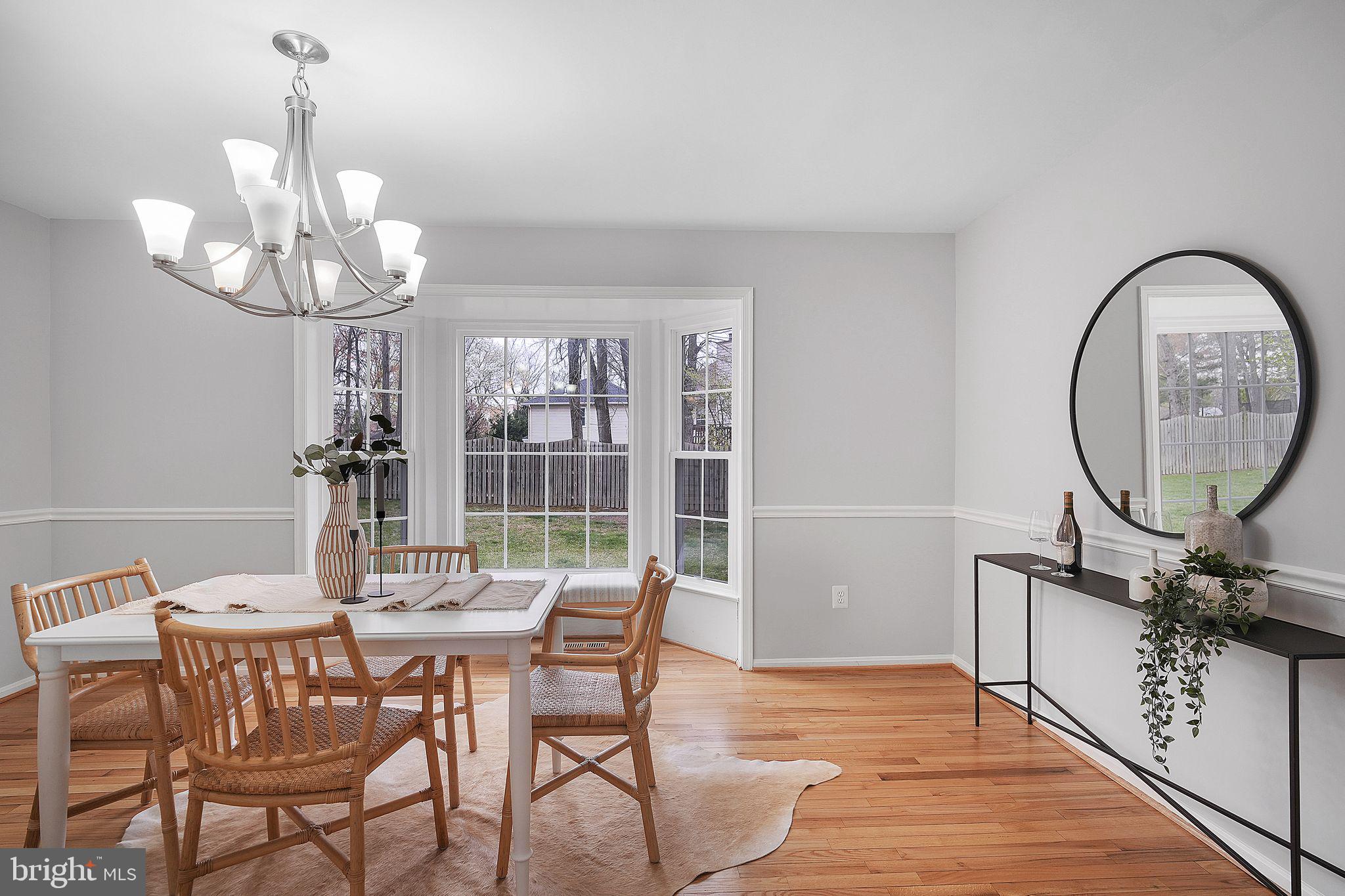 HUNTING HILLS WOODS - Residential