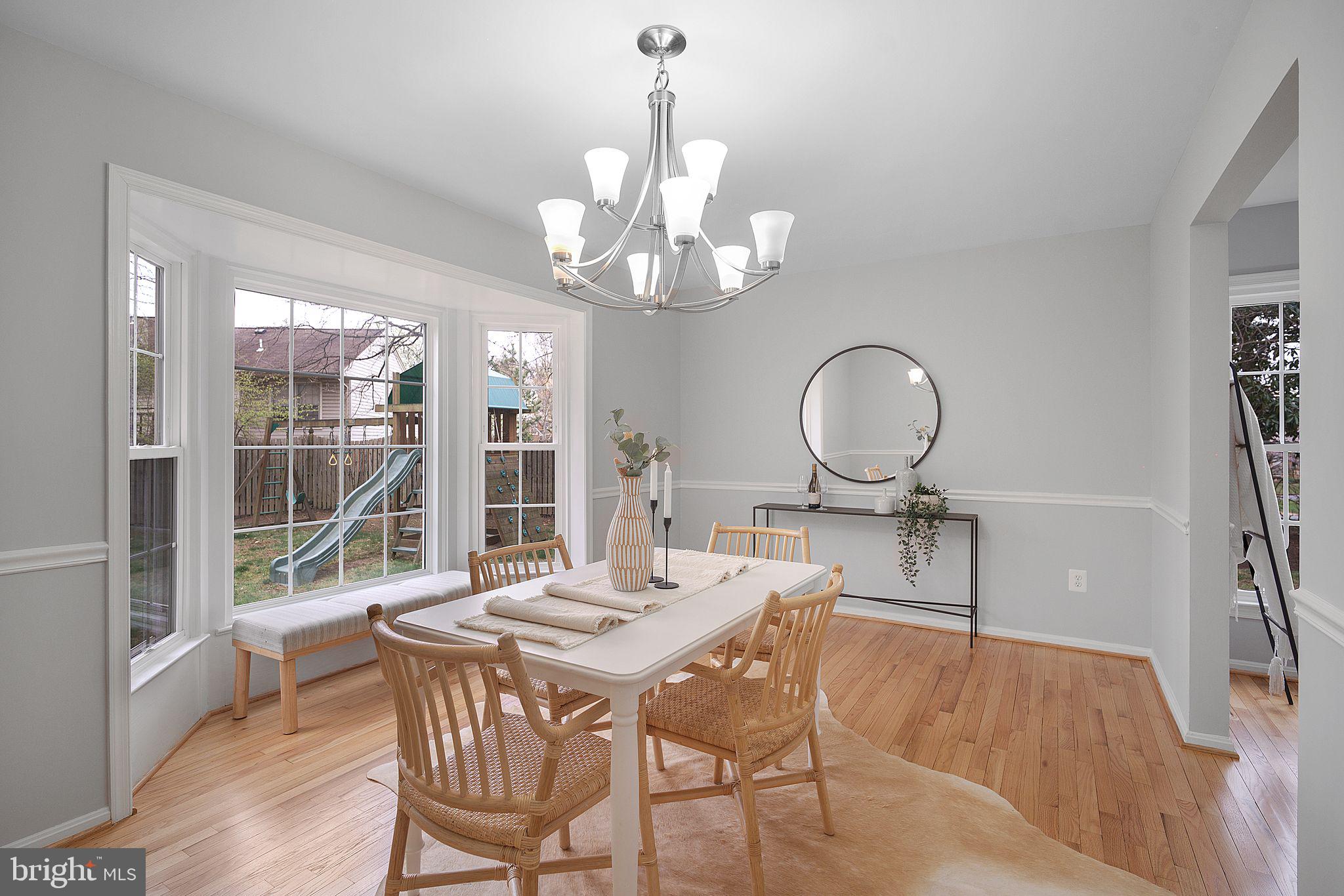 HUNTING HILLS WOODS - Residential