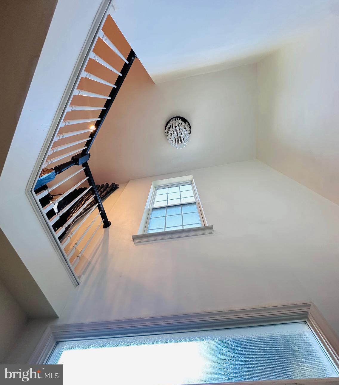 SOUTH RIDING - Residential Lease