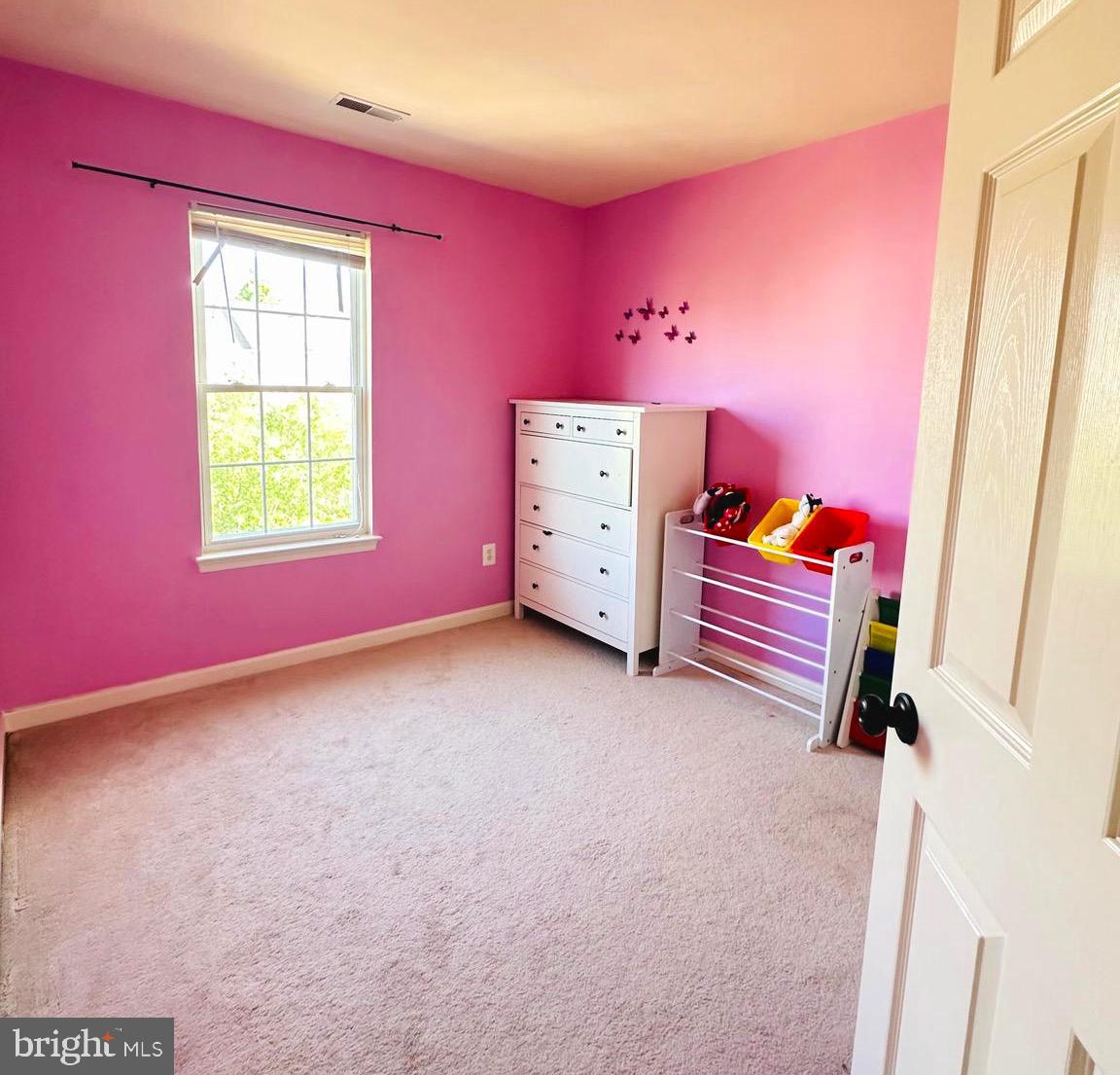 SOUTH RIDING - Residential Lease